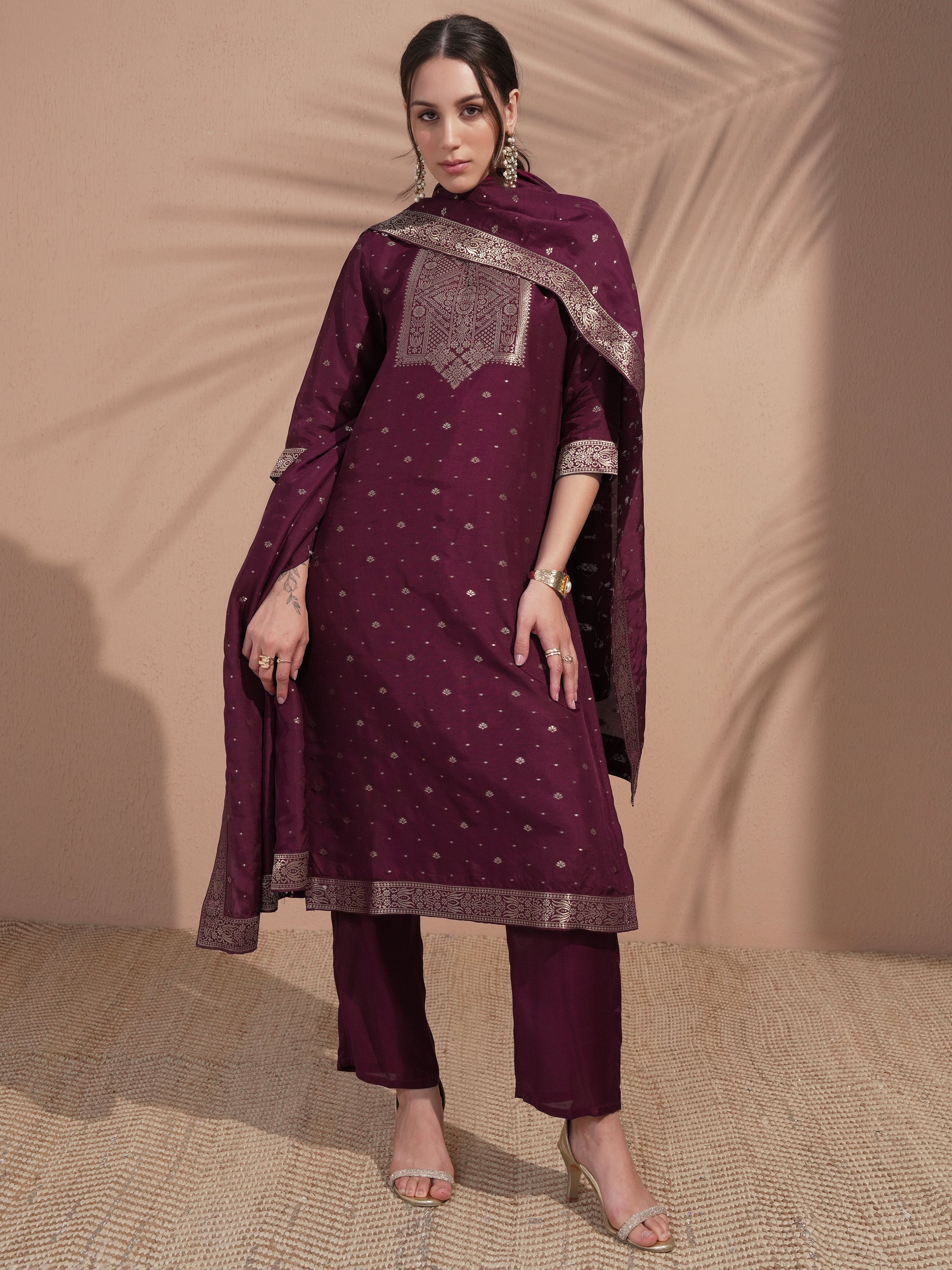 Vishudh Women Burgundy Printed Kurta With Trouser And Dupatta - Burgundy - Image 2