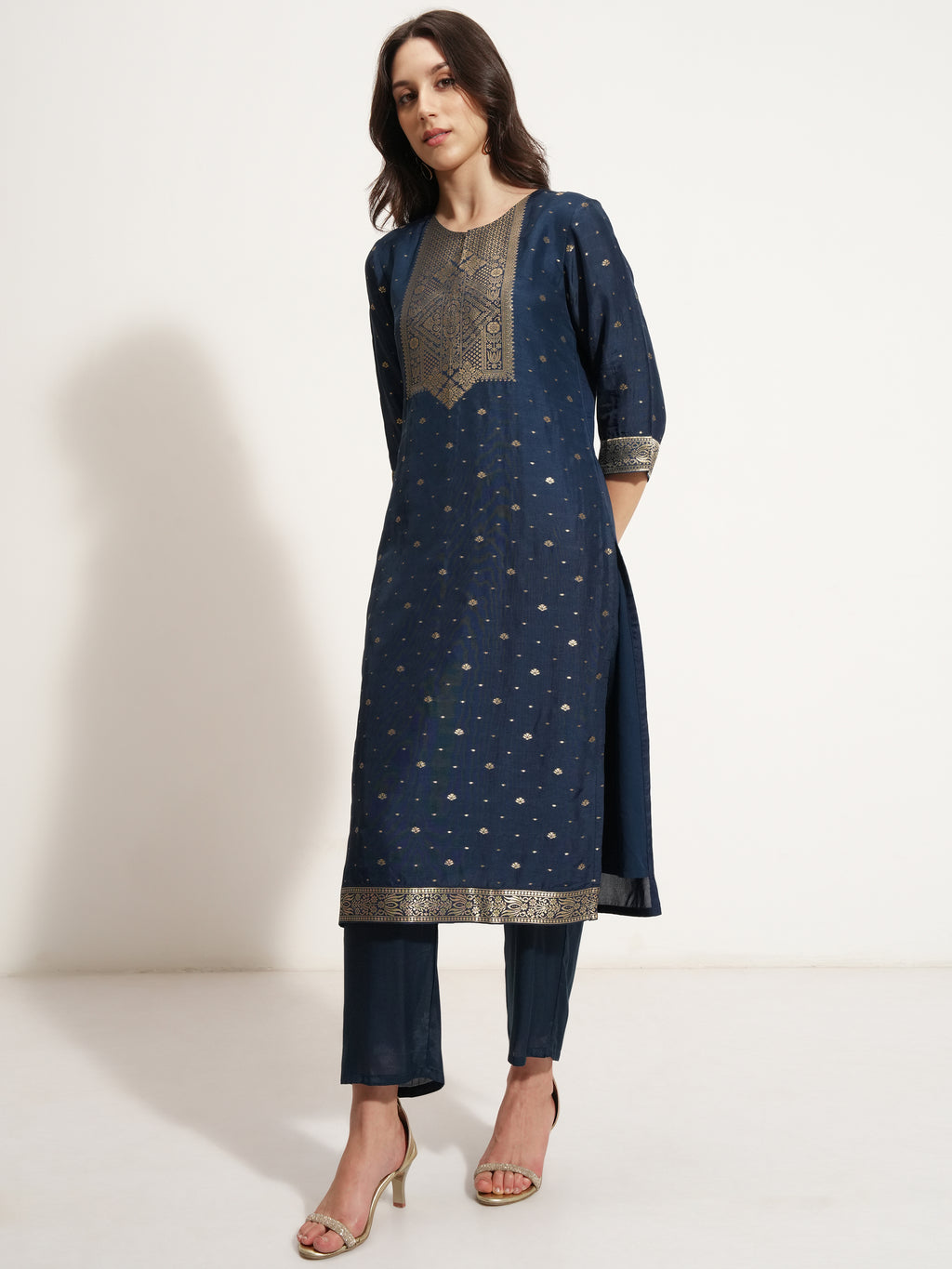Vishudh Women Navy Blue Printed Kurta With Trouser And Dupatta - Navy Blue - Image 4