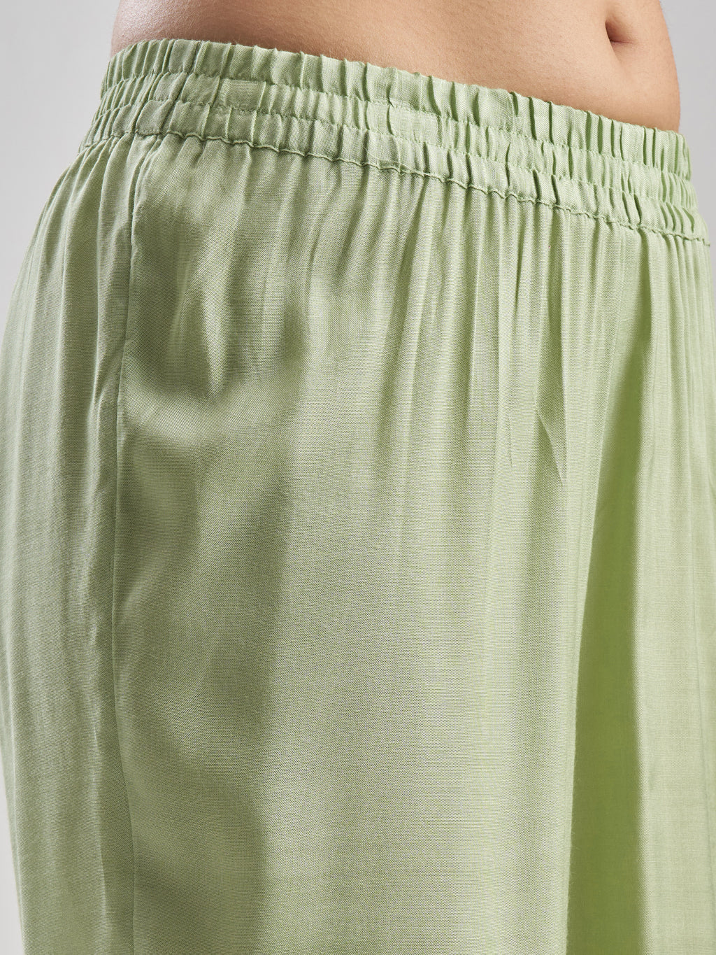Vishudh Women Green Embroidered Kurta With Trouser And Dupatta - Green - Image 7