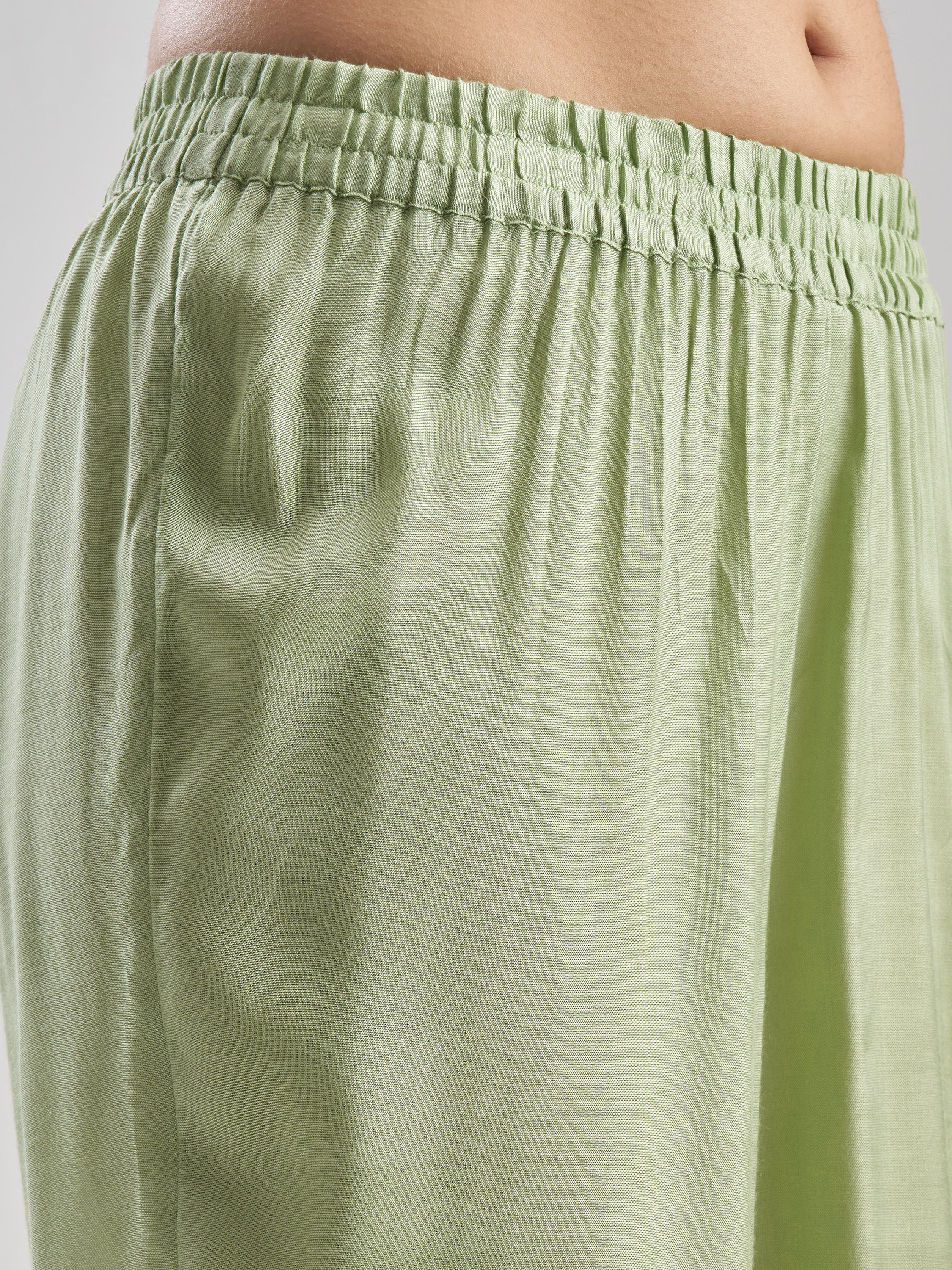 Vishudh Women Green Embroidered Kurta With Trouser And Dupatta - Green - Image 7