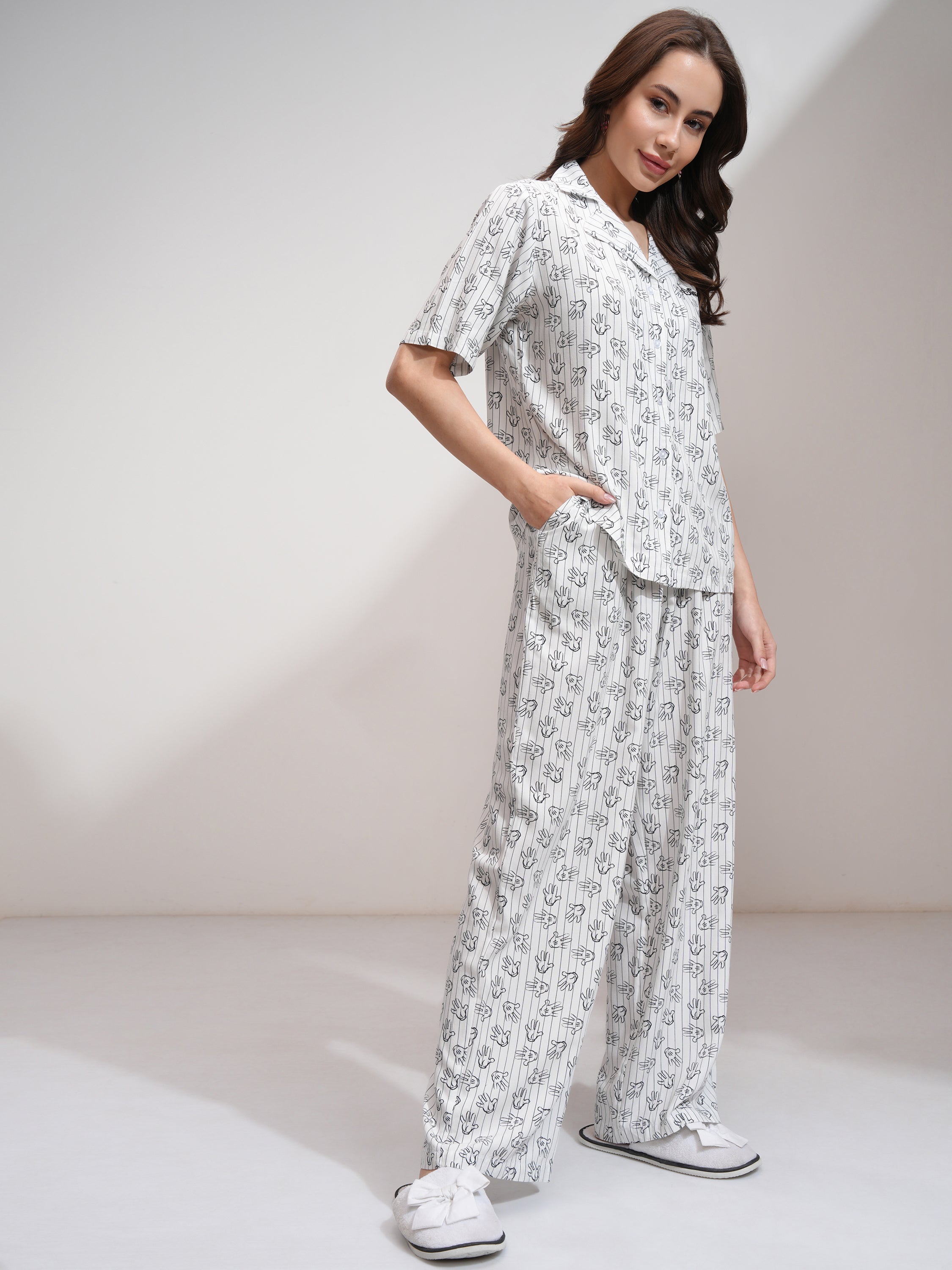 Disney By Tokyo Talkies Women White Mickey Mouse Shirt With Palazzos - White - Image 4