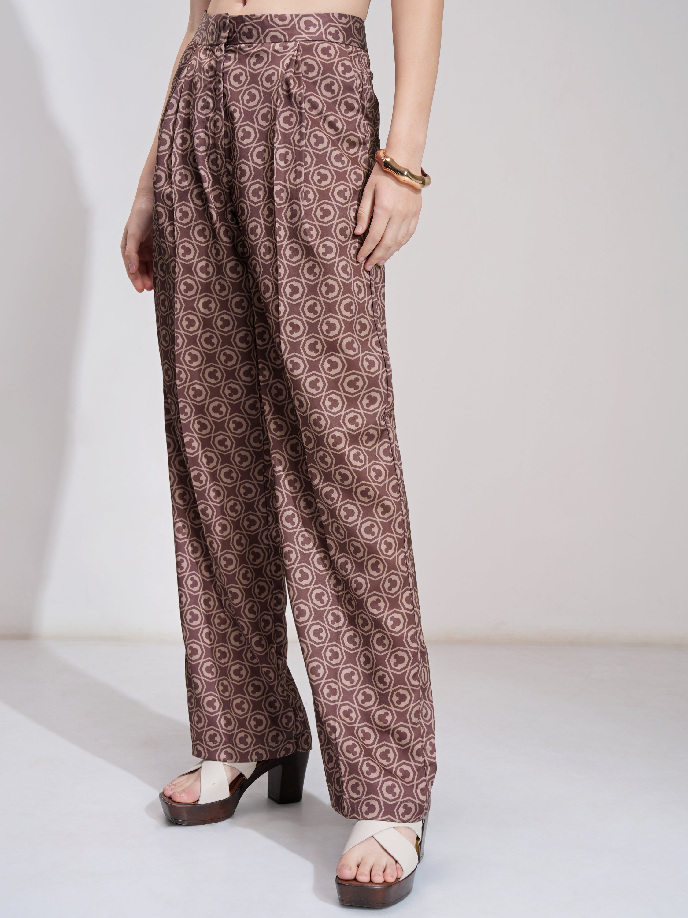 Disney By Tokyo Talkies Women Brown Mickey Mouse Shirt With Trouser - Brown - Image 7