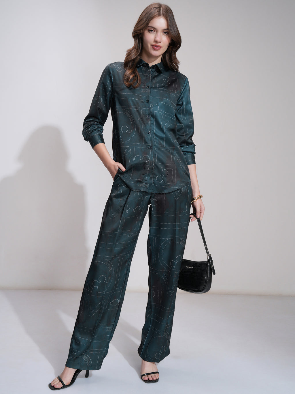Disney By Tokyo Talkies Women Blue Mickey Mouse Shirt With Trouser - Blue - Image 2