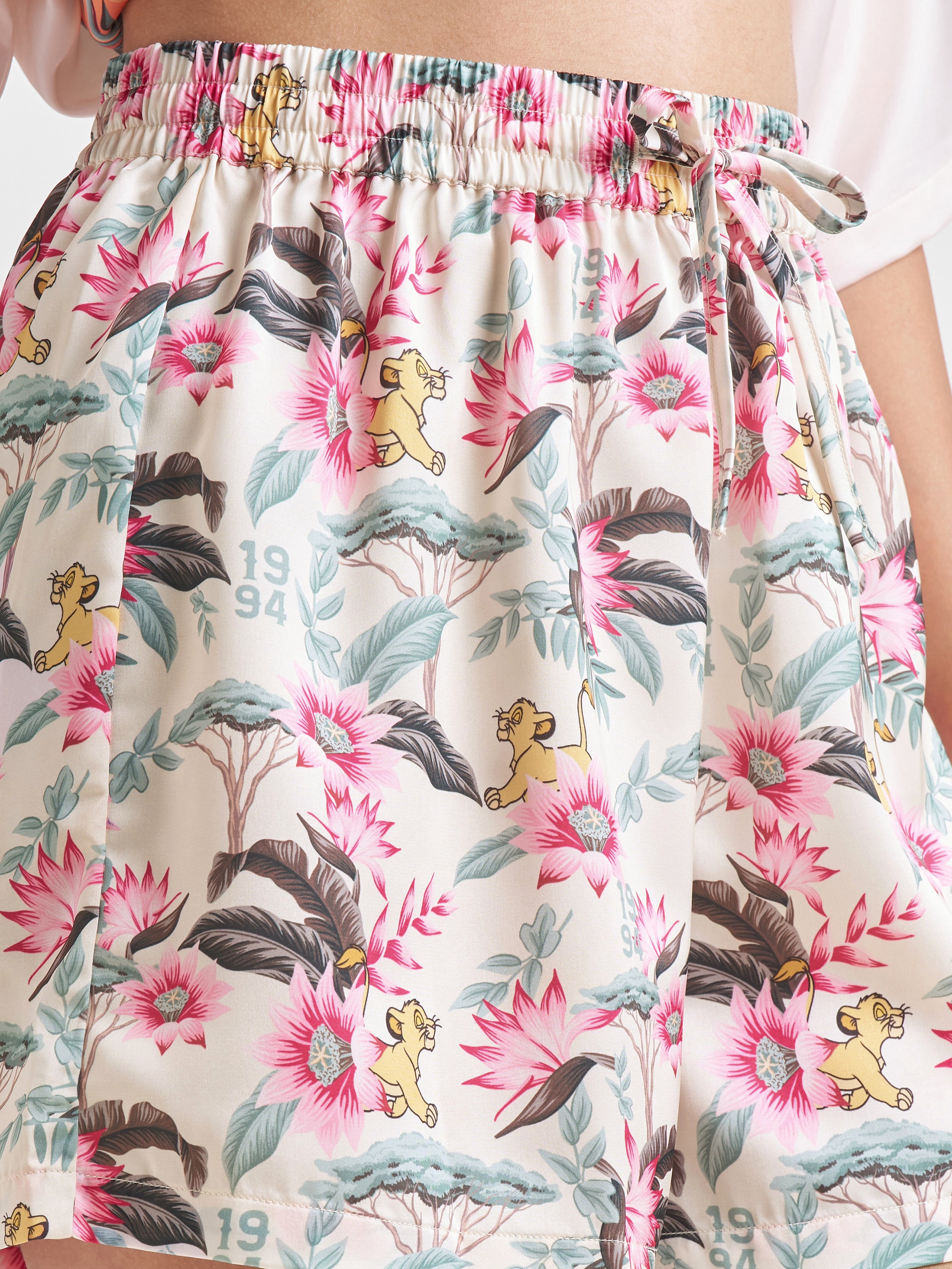 Disney By Tokyo Talkies Women Off White Lion King Shirt With Shorts Co-Ords - Off White - Image 8