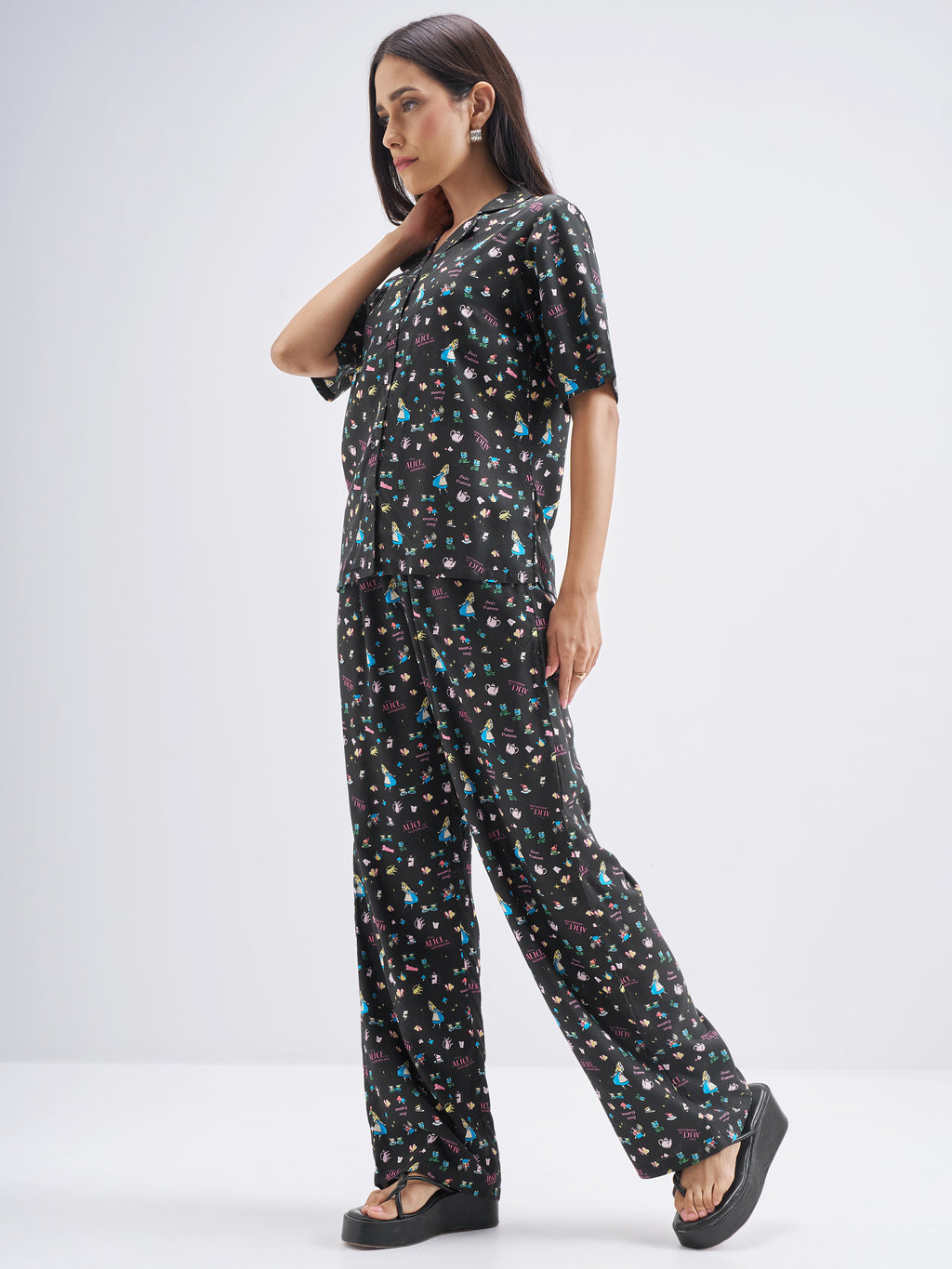 Disney By Tokyo Talkies Women Black Alice Shirt With Trouser Co-Ords - Black - Image 4