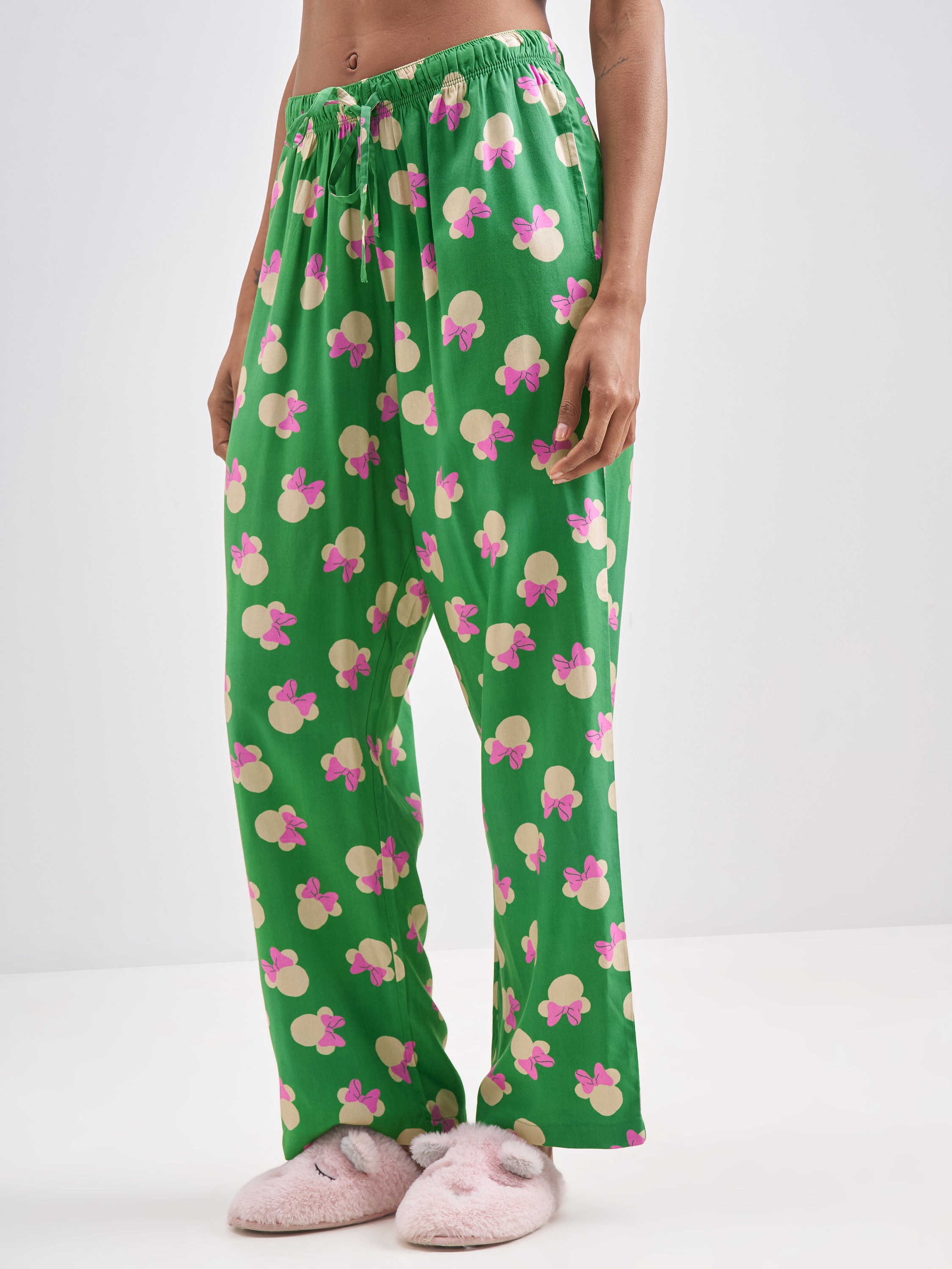 Disney By Tokyo Talkies Women Green Minnie Mouse Printed Regular Fit Regular Trouser - Green - Image 4