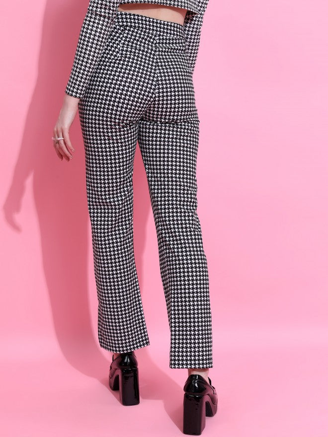 Tokyo Talkies Women Black Checked Regular Fit Casual Trouser - Black - Image 3