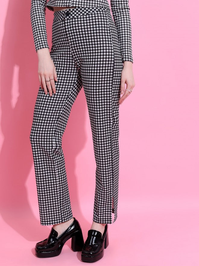 Tokyo Talkies Women Black Checked Regular Fit Casual Trouser - Black - Image 4