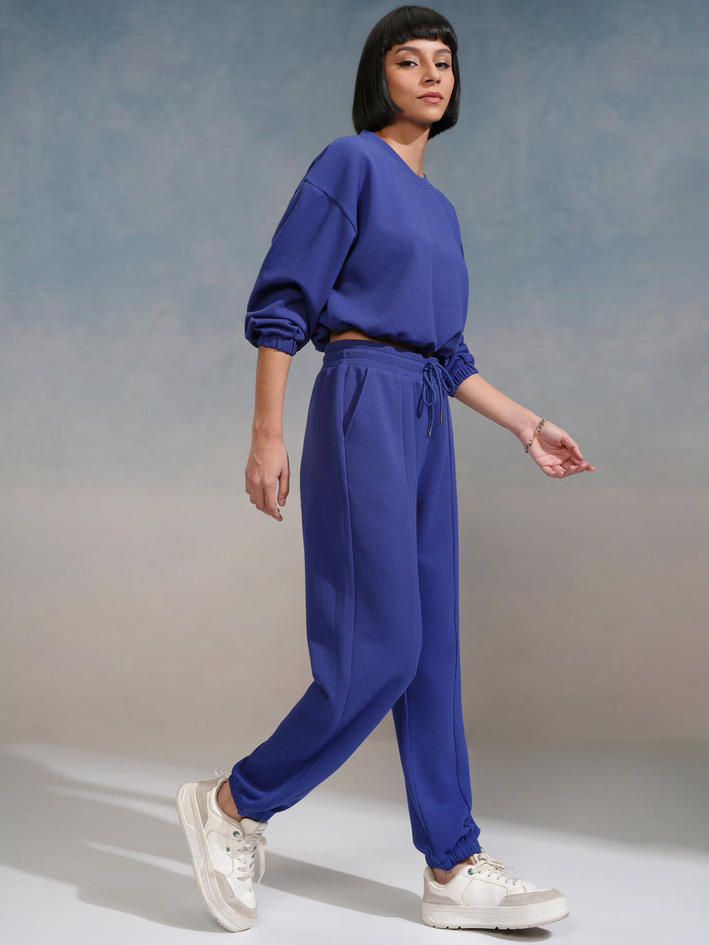 Tokyo Talkies Women Blue Top With Joggers - Blue - Image 4