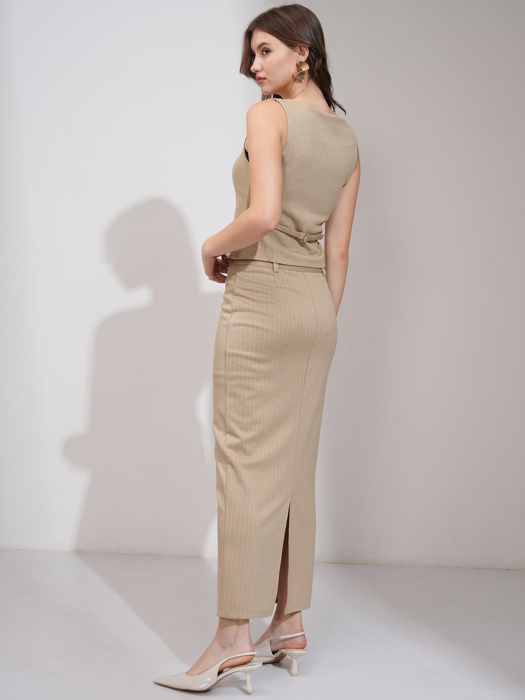 Tokyo Talkies Women Beige Coat With Skirt Co-Ords - Beige - Image 3