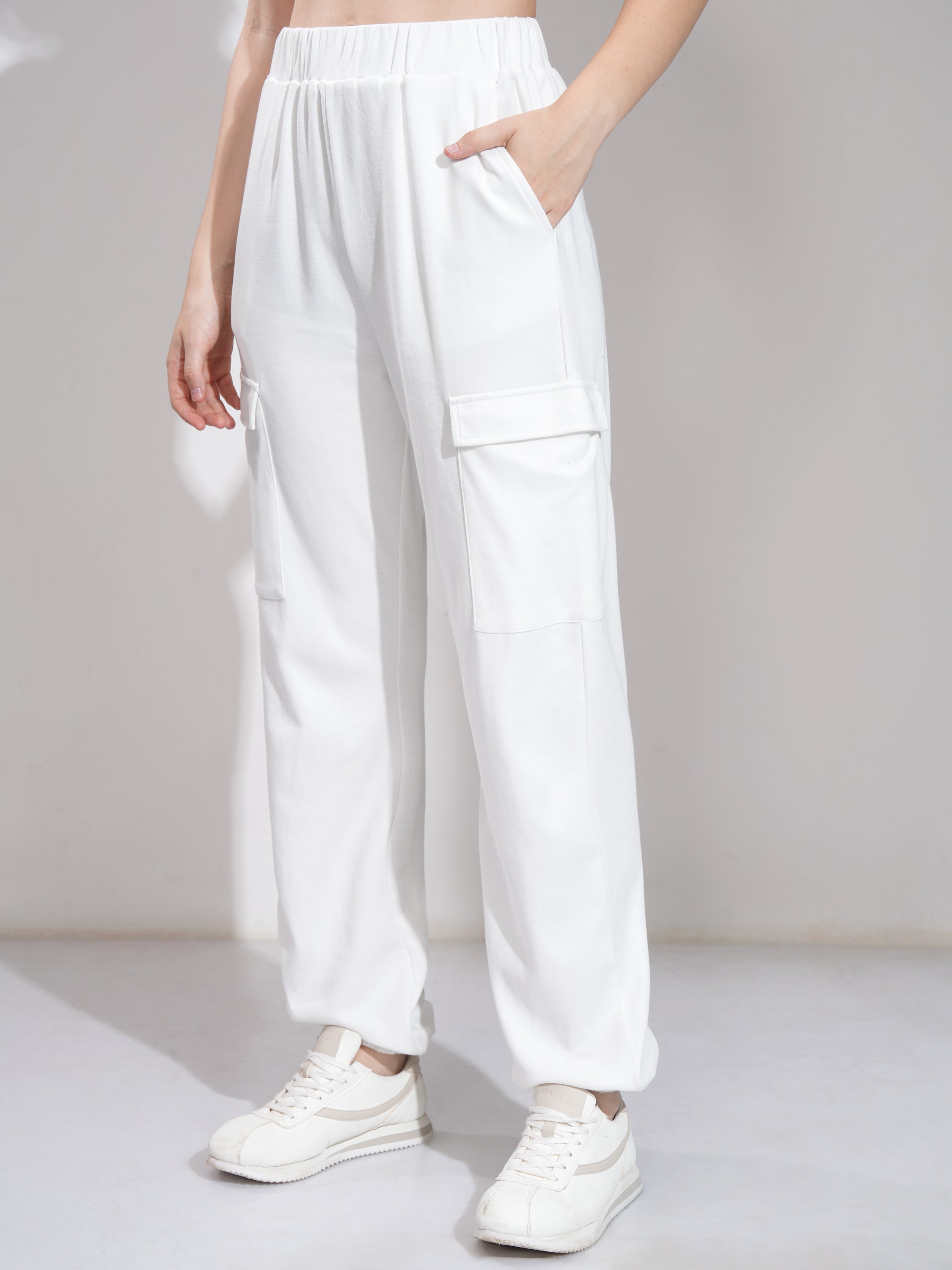Tokyo Talkies Women White T-Shirt With Joggers Co-Ords - White - Image 7