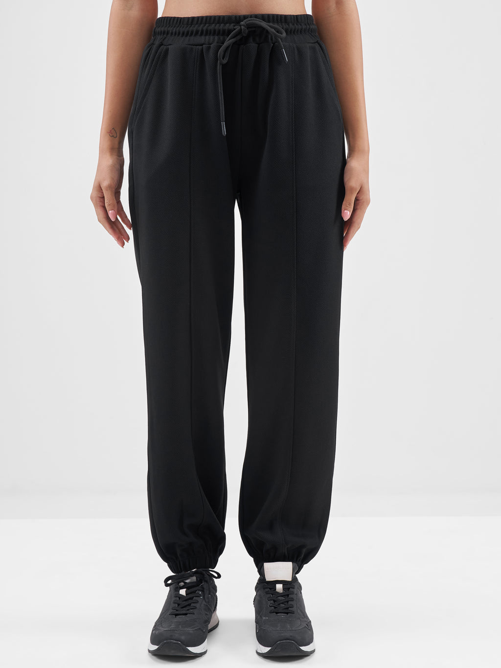 Street By Tokyo Talkies Women Black Top With Joggers Co-Ords - Black - Image 7