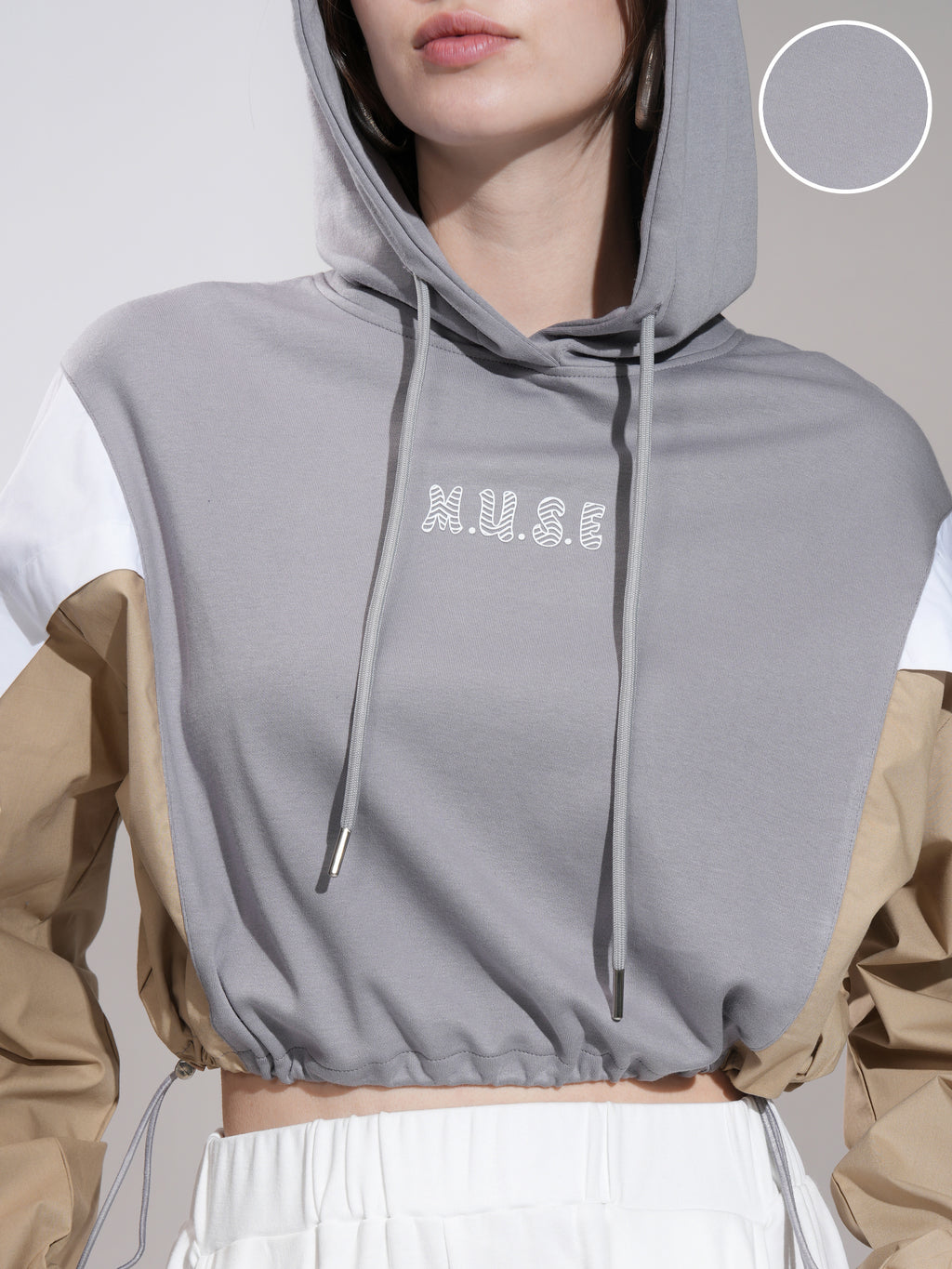 Tokyo Talkies Women Grey Printed Pullover Hood Sweatshirt - Grey - Image 5
