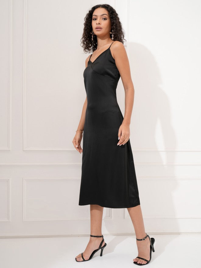 Tokyo Talkies Women Black Solid Sheath Dress - Black - Image 4