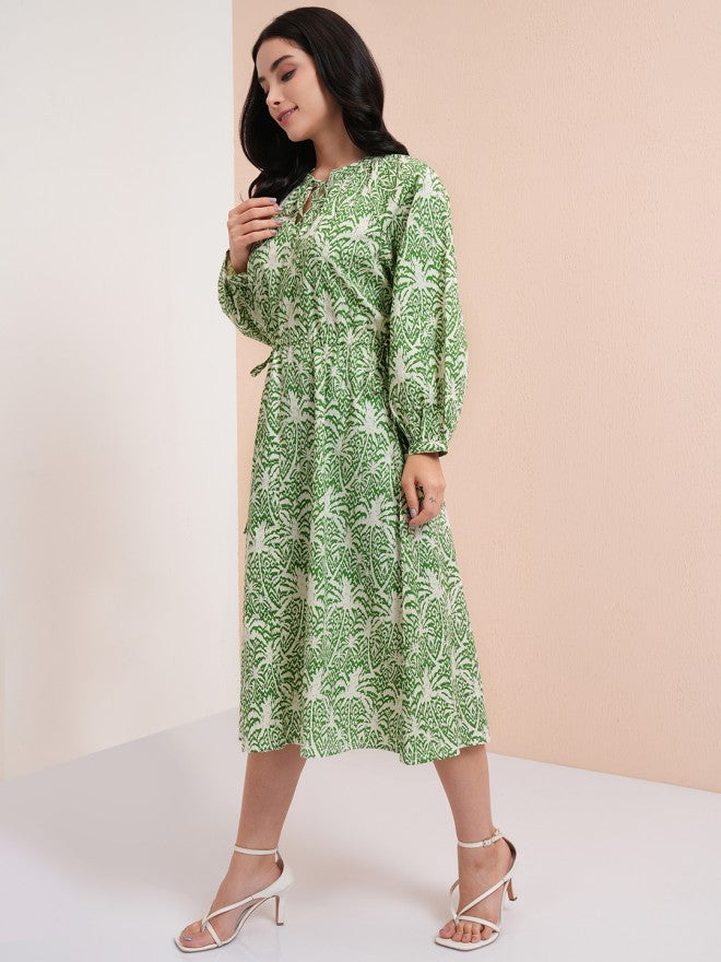 Tokyo Talkies Women Green Printed Fit And Flare Dress - Green - Image 4
