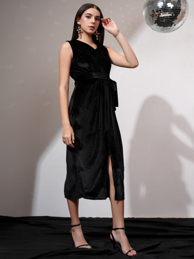 Tokyo Talkies Women Black Solid Sheath Dress - Black - Image 5