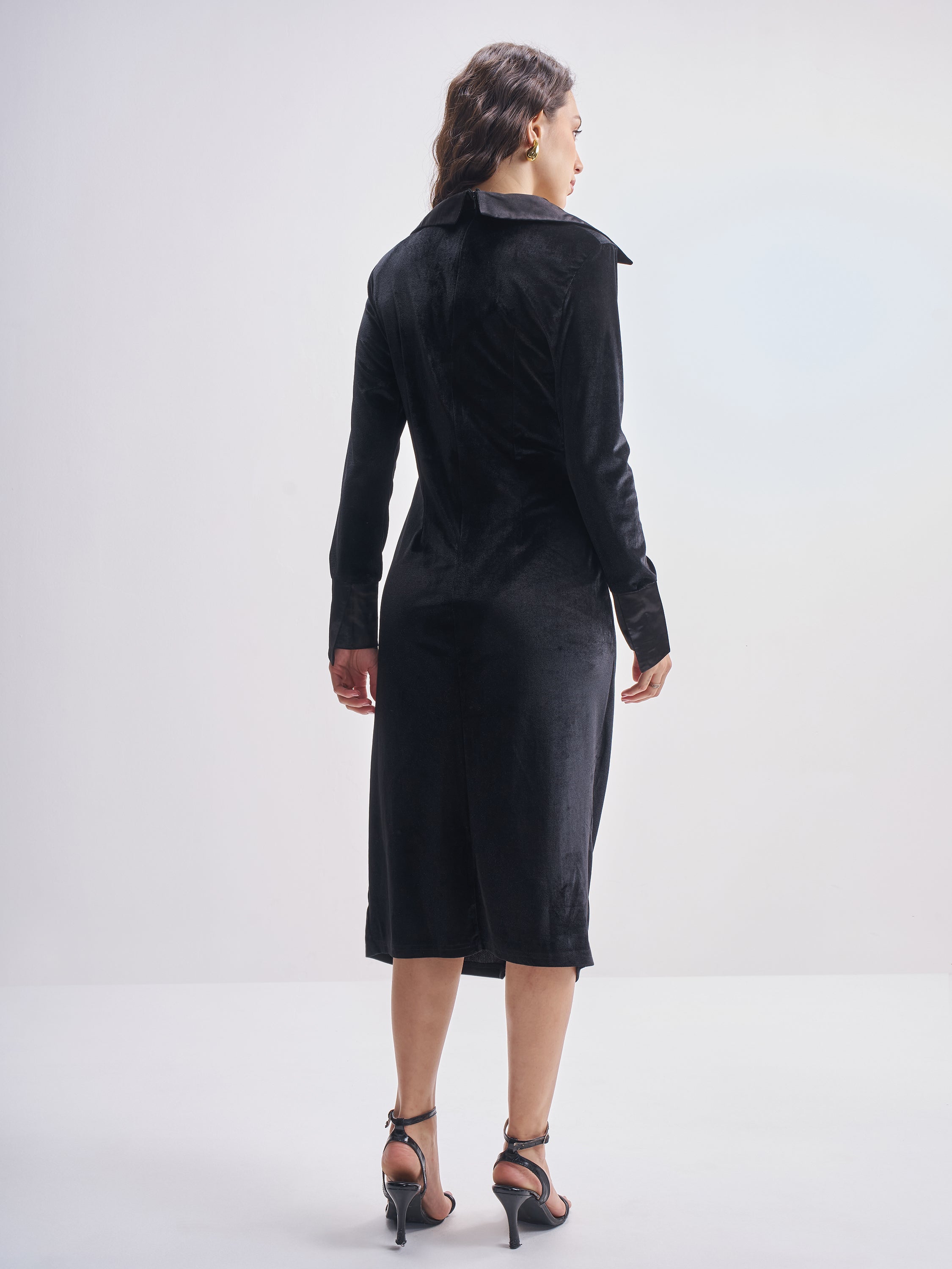 Tokyo Talkies Women Black Solid Sheath Dress - Black - Image 3