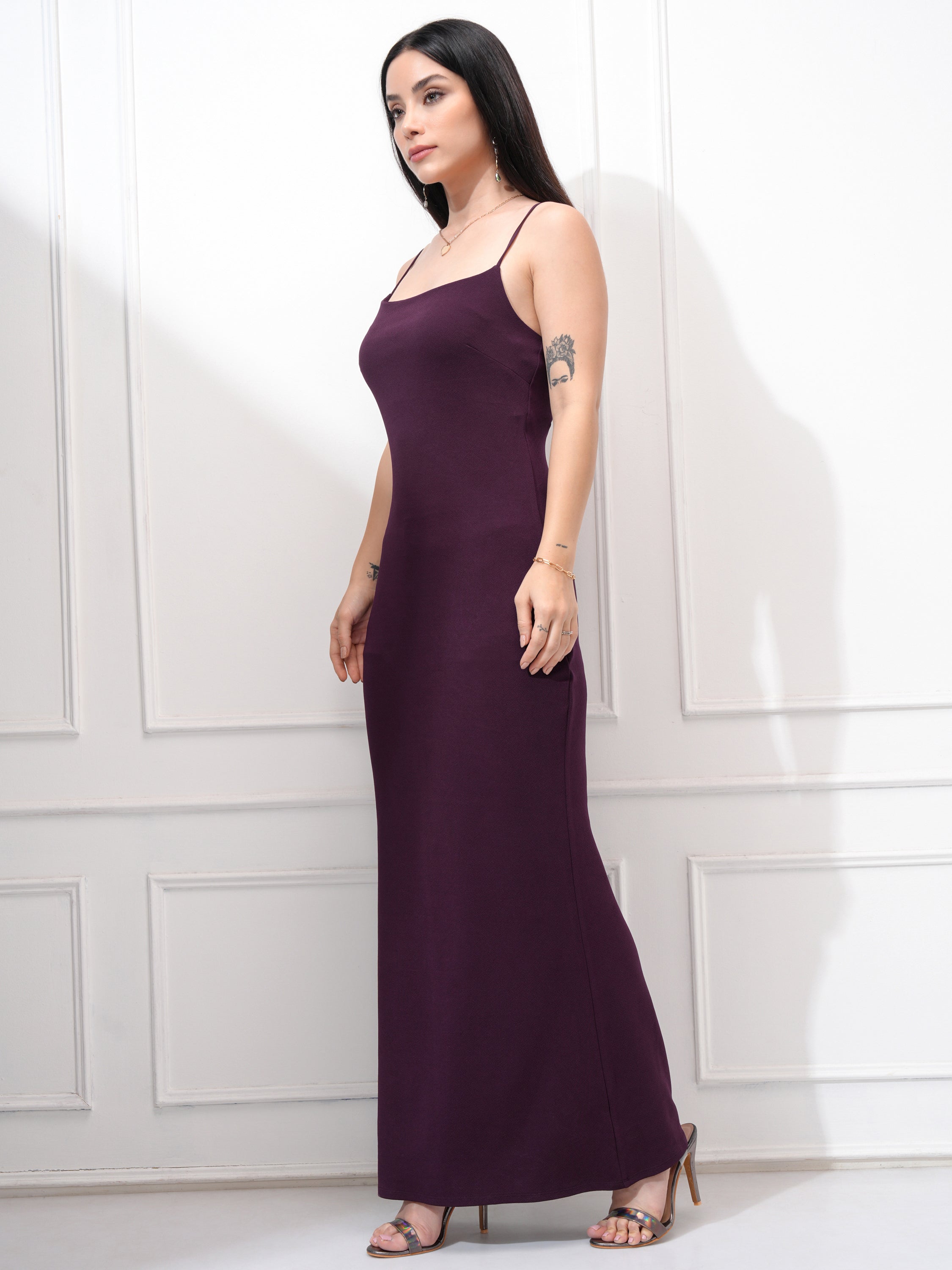 Tokyo Talkies Women Burgundy Solid Bodycon Dress - Burgundy - Image 2
