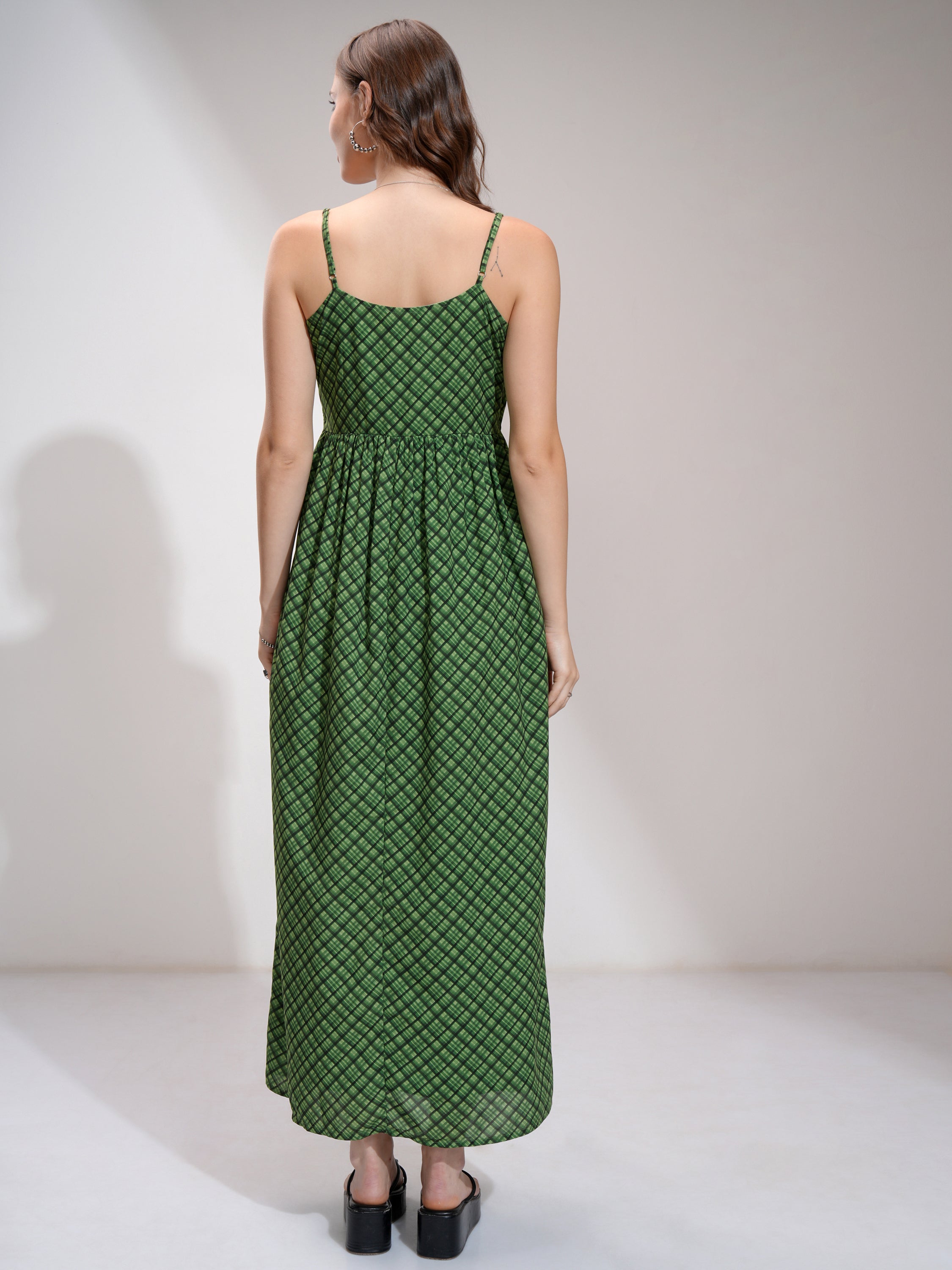 Tokyo Talkies Women Green Printed Maxi Dress - Green - Image 3