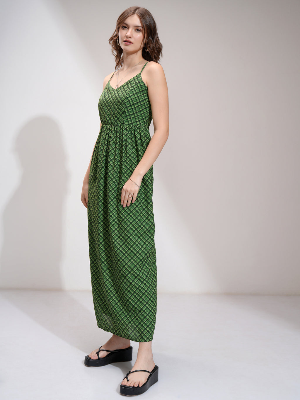 Tokyo Talkies Women Green Printed Maxi Dress - Green - Image 4