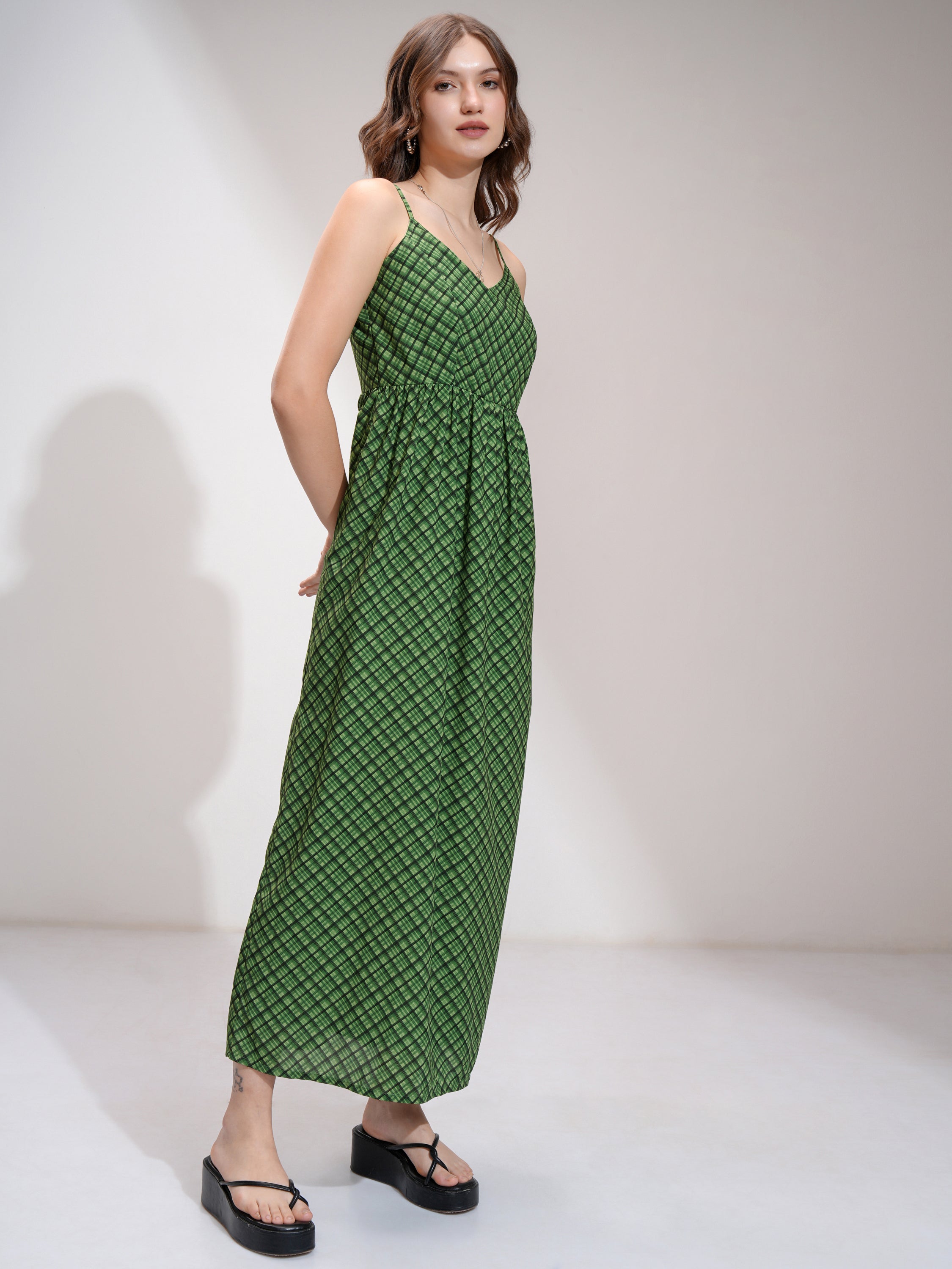 Tokyo Talkies Women Green Printed Maxi Dress - Green - Image 6