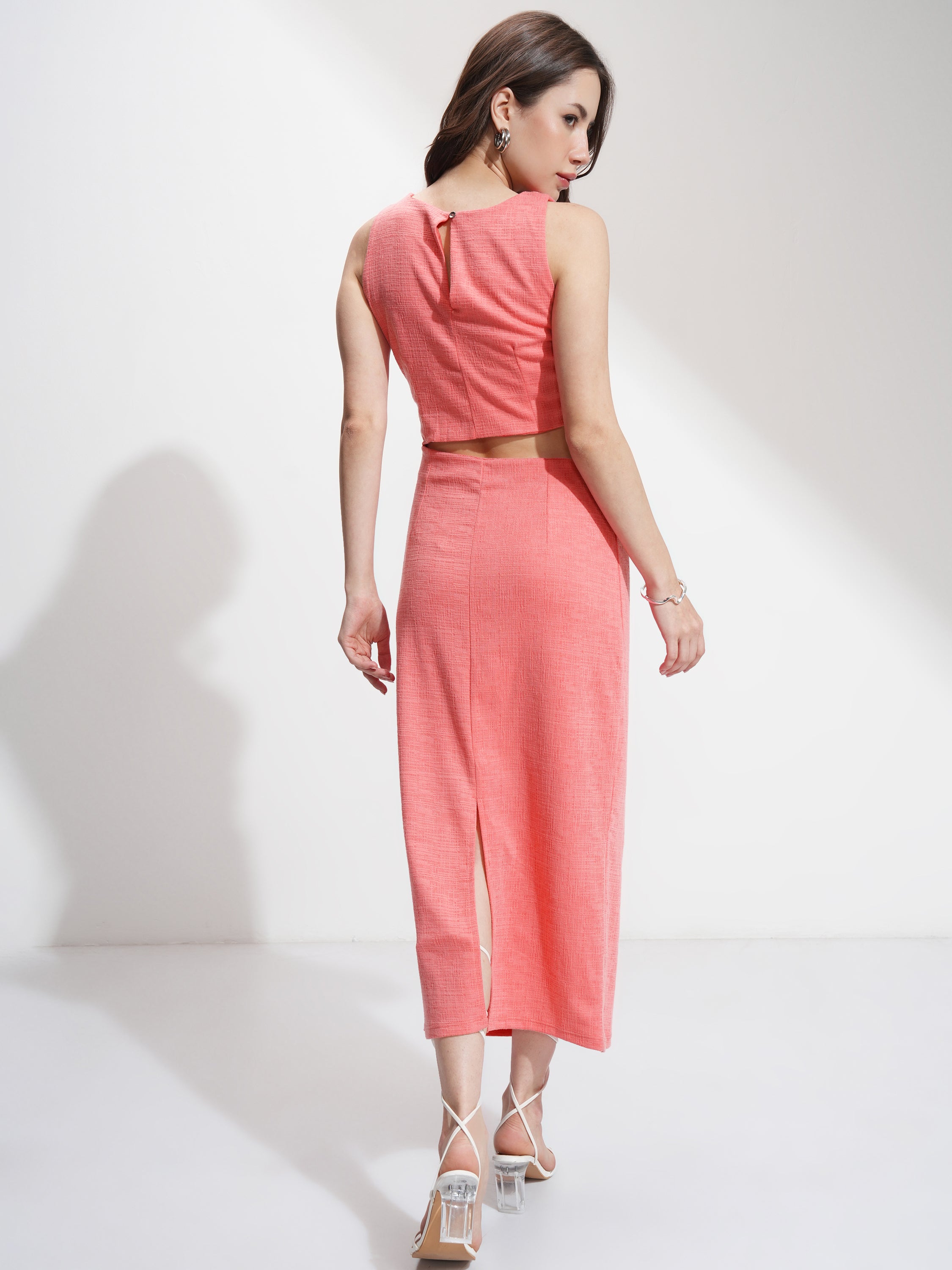 Tokyo Talkies Women Coral Solid Sheath Dress - Coral - Image 3