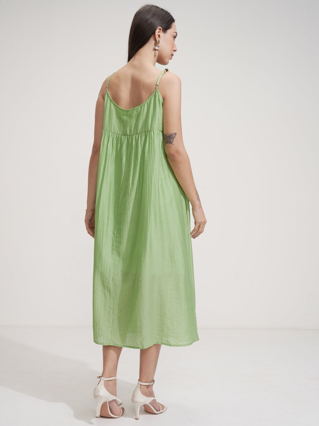 Tokyo Talkies Women Green Solid Fit And Flare Dress - Green - Image 3
