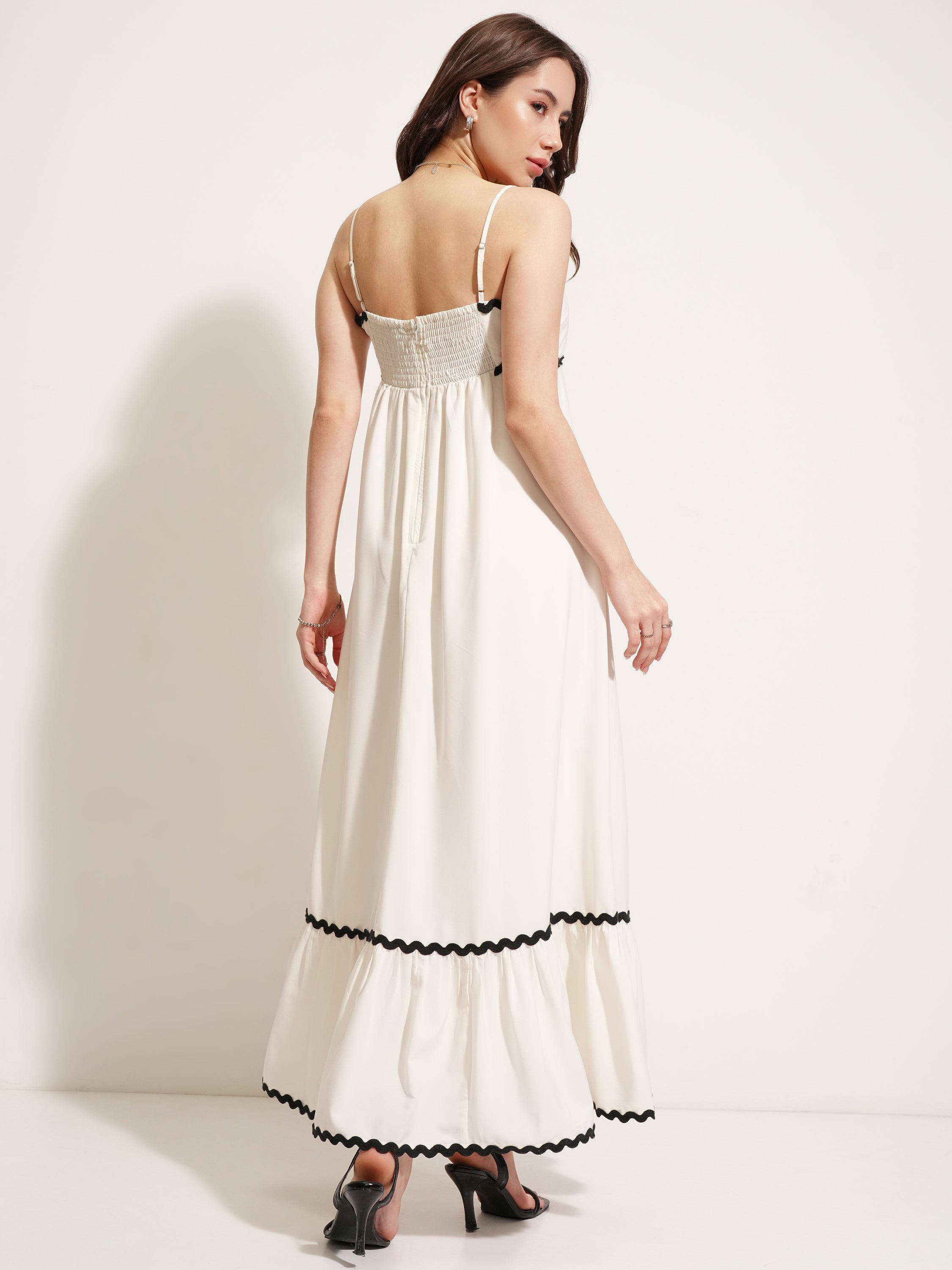 Tokyo Talkies Women White Solid Fit And Flare Dress - White - Image 3