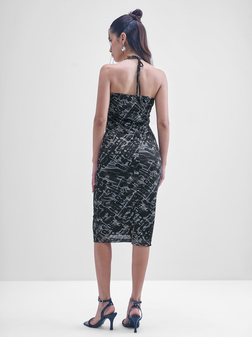 ESPYR By Tokyo Talkies Women Black Printed Bodycon Dress - Black - Image 3
