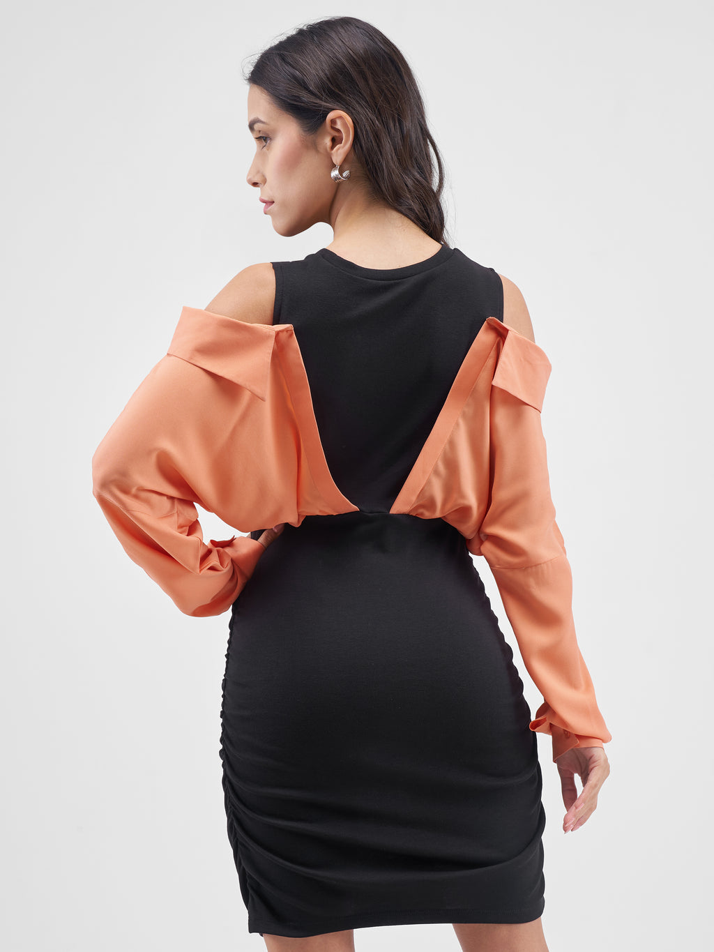 Tokyo Talkies Women Black Solid Sheath Dress - Black - Image 3