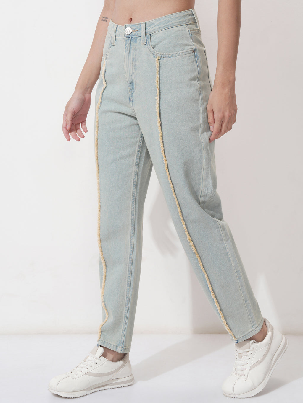 Tokyo Talkies Women Blue Mom Fit Stretchable Jeans - Blue - Image 4