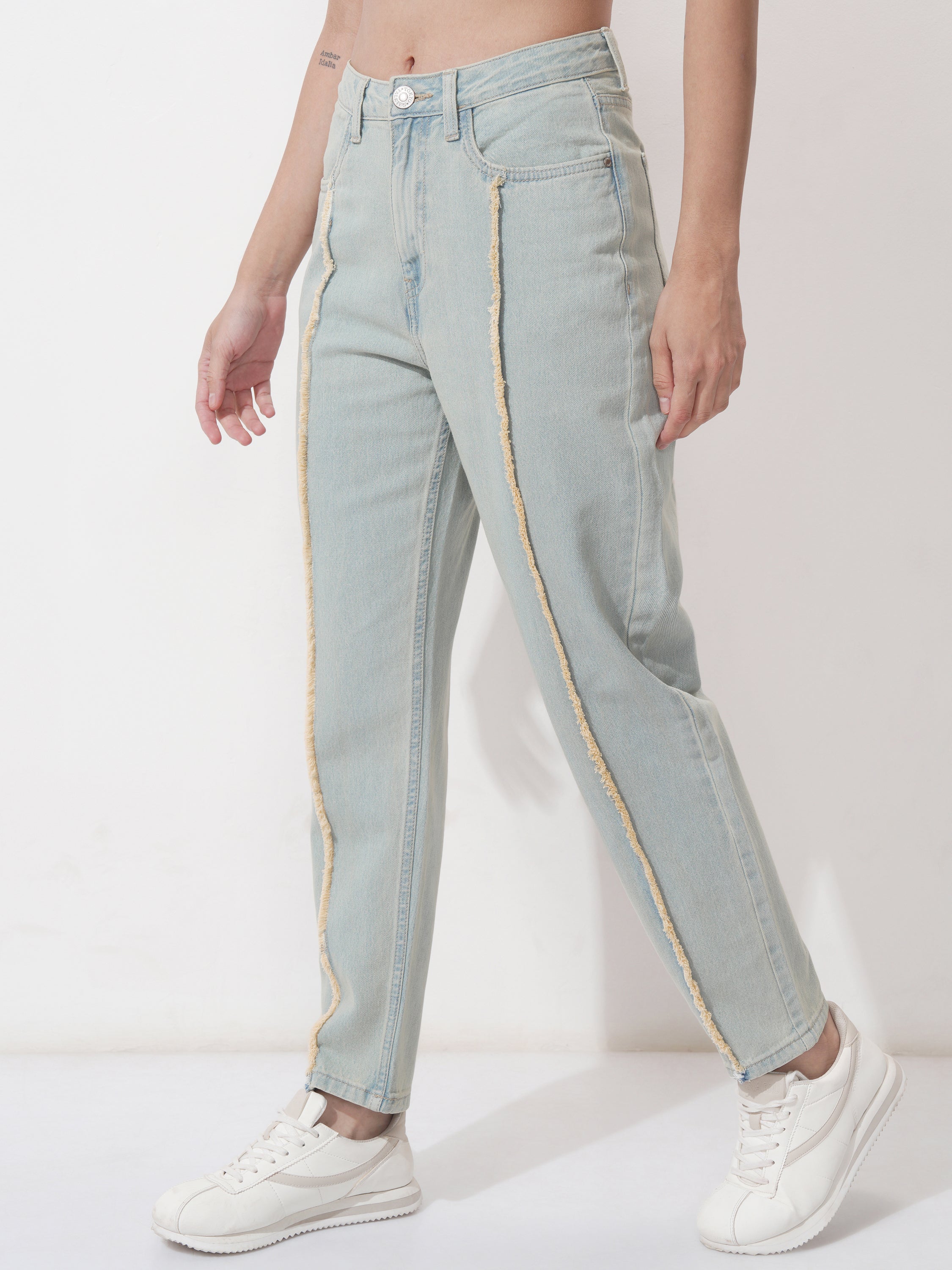 Tokyo Talkies Women Blue Mom Fit Stretchable Jeans - Blue - Image 4