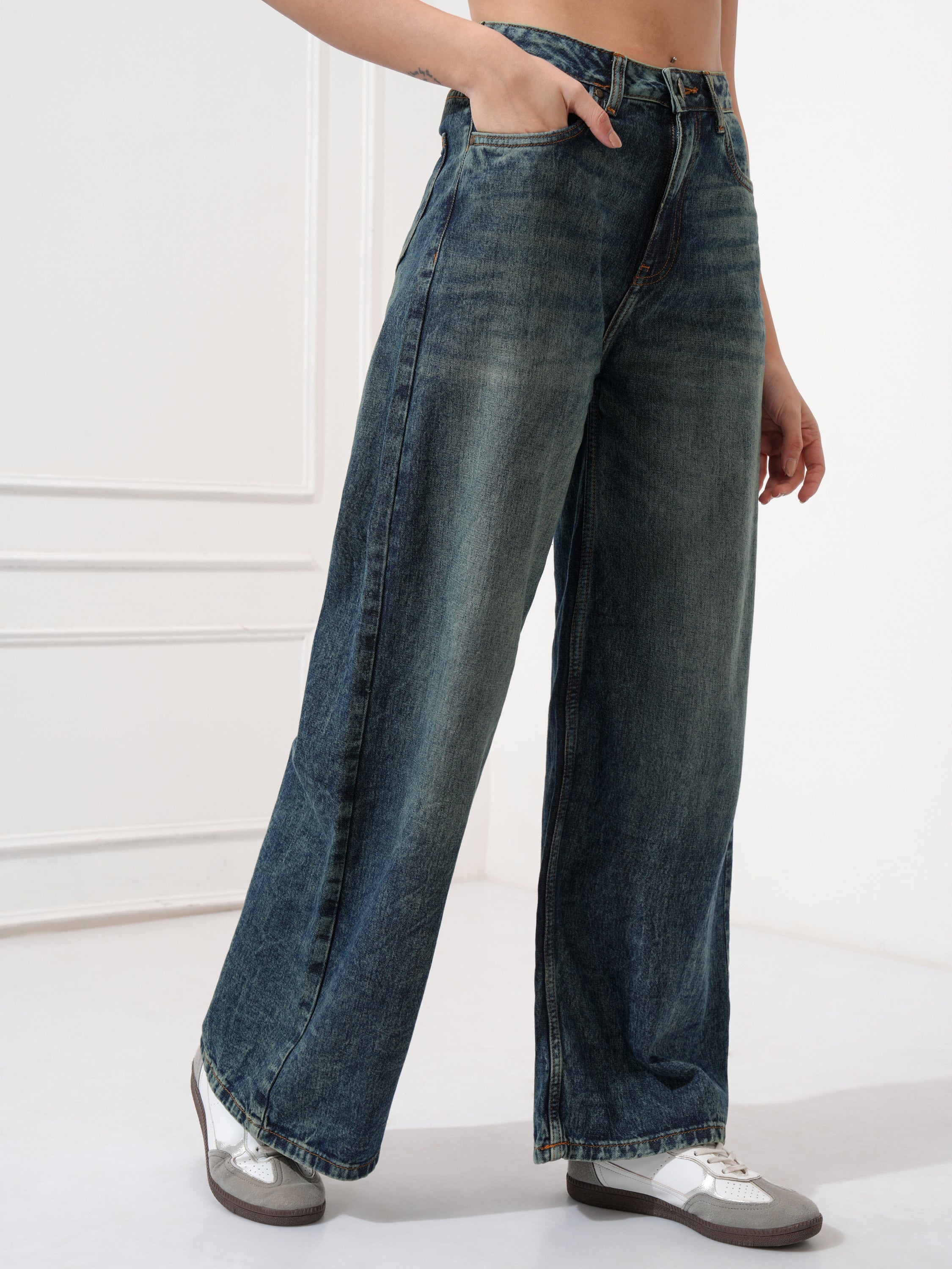Tokyo Talkies Women Blue Baggy Non Stretchable Jeans - Blue - Image 6