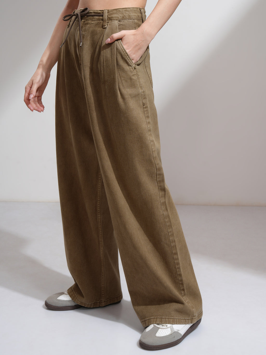 Tokyo Talkies Women Khaki Baggy Stretchable Jeans - Khaki - Image 4