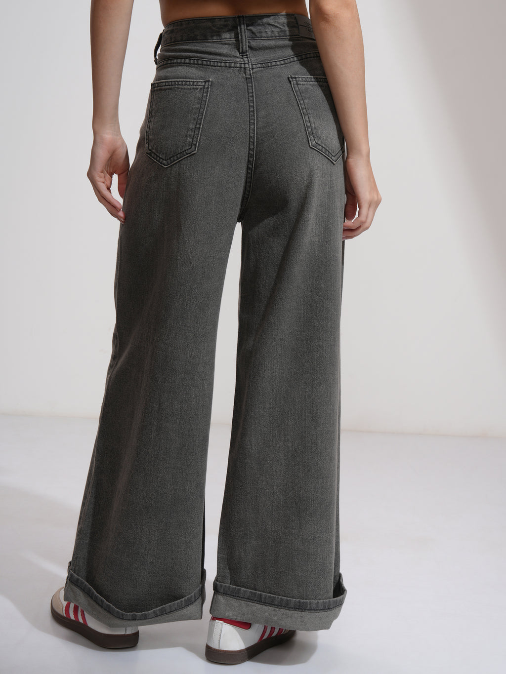 Tokyo Talkies Women Grey Wide Leg Stretchable Jeans - Grey - Image 3