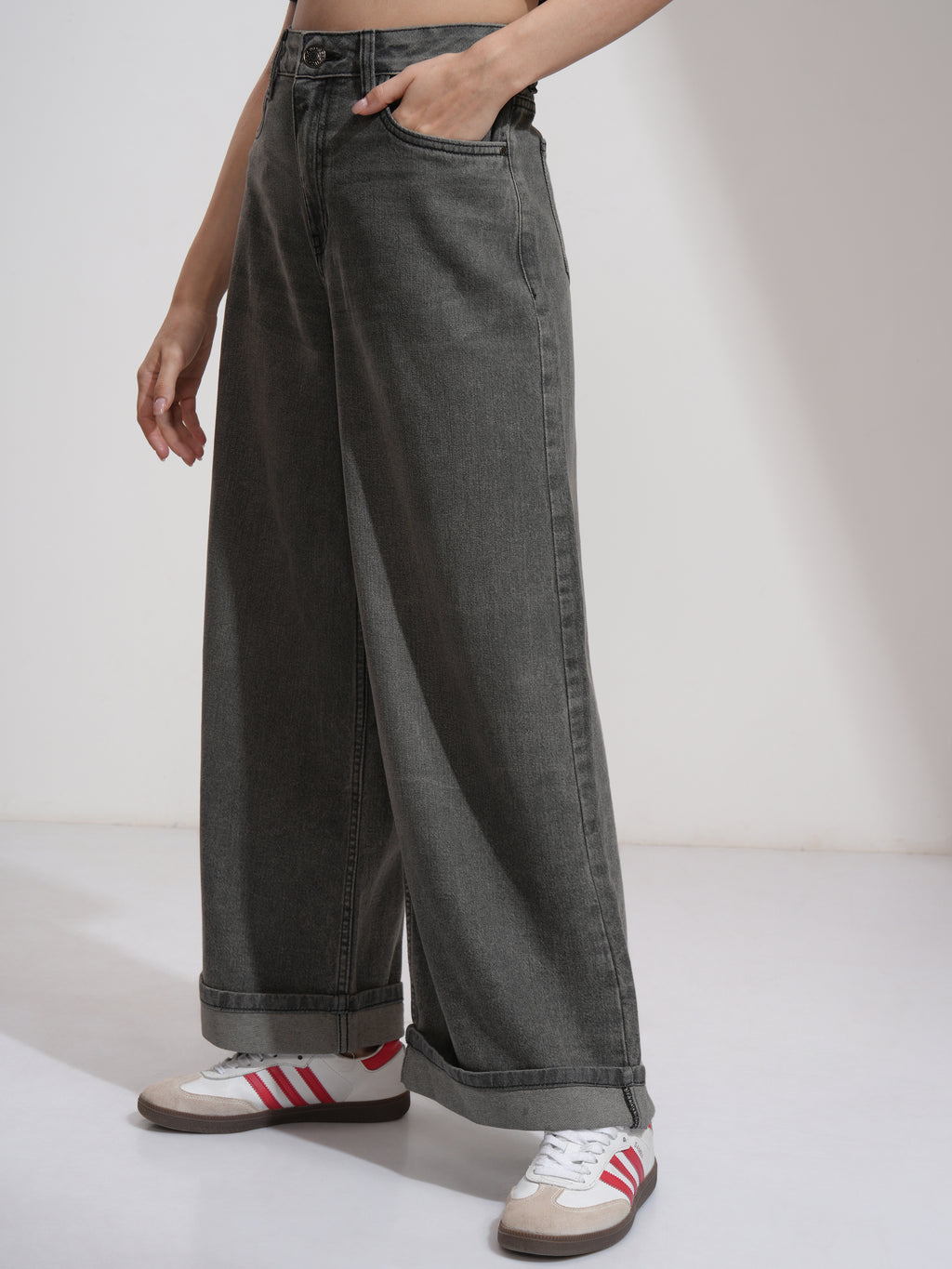 Tokyo Talkies Women Grey Wide Leg Stretchable Jeans - Grey - Image 4