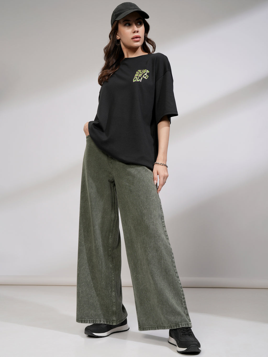 Tokyo Talkies Women Olive Flared Stretchable Jeans - Olive - Image 2