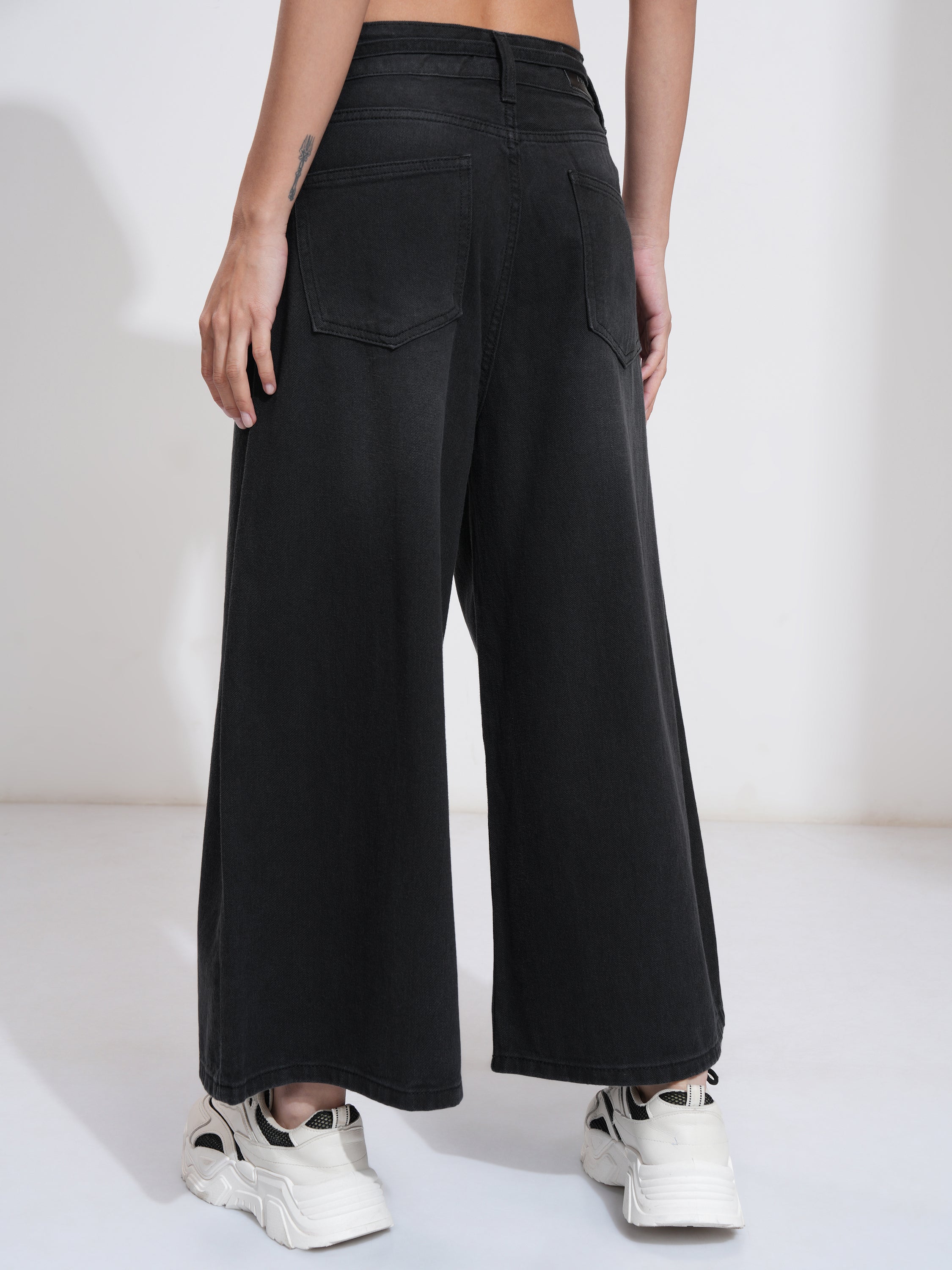 Tokyo Talkies Women Black Regular Fit Stretchable Jeans - Black - Image 3