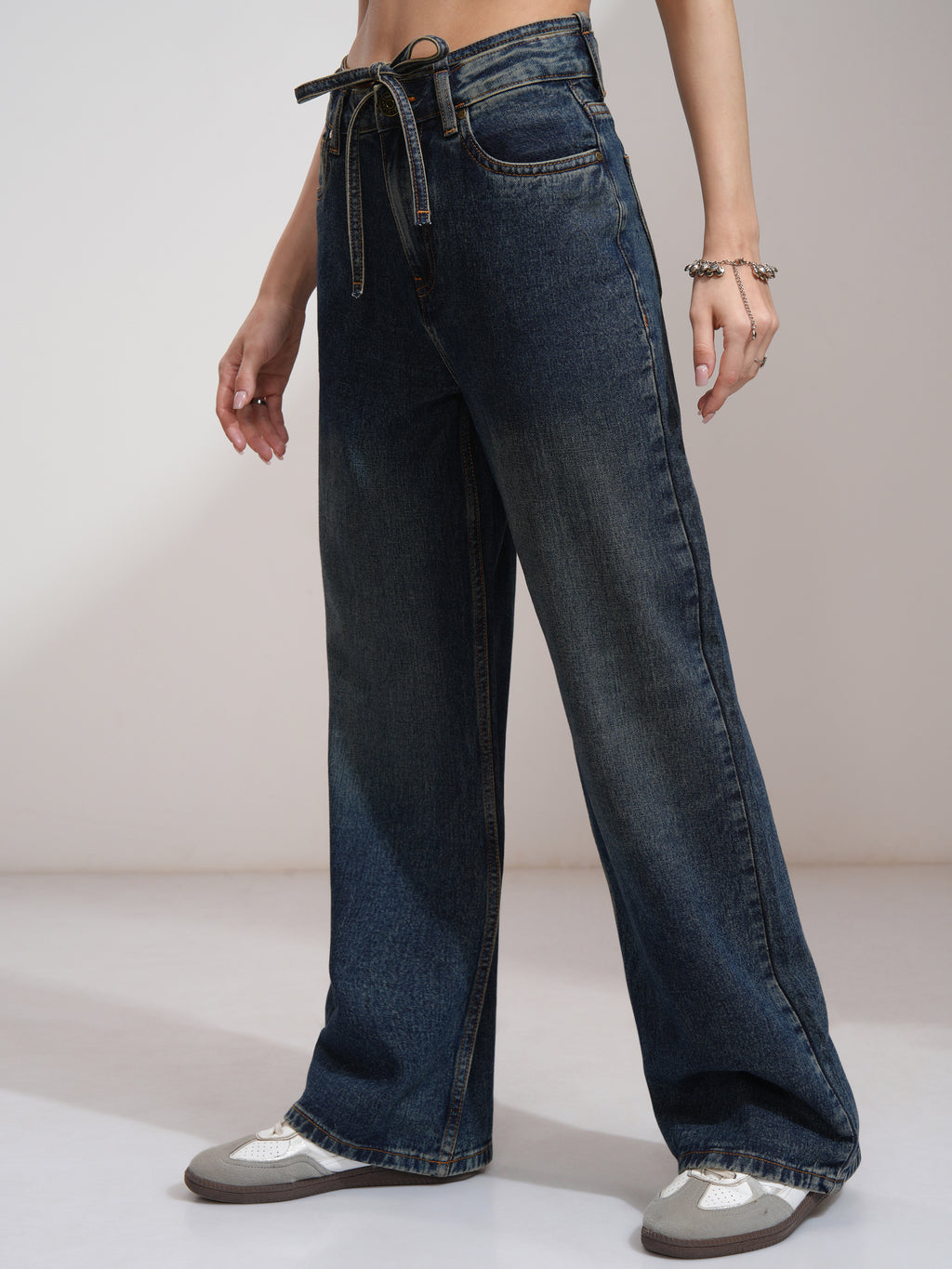 Tokyo Talkies Women Blue Flared Stretchable Jeans - Blue - Image 4
