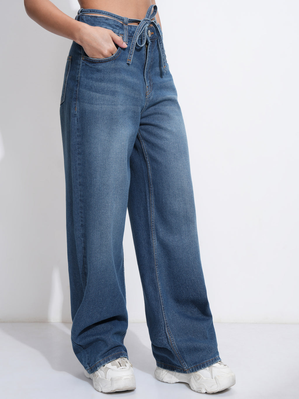 Tokyo Talkies Women Blue Flared Stretchable Jeans - Blue - Image 6