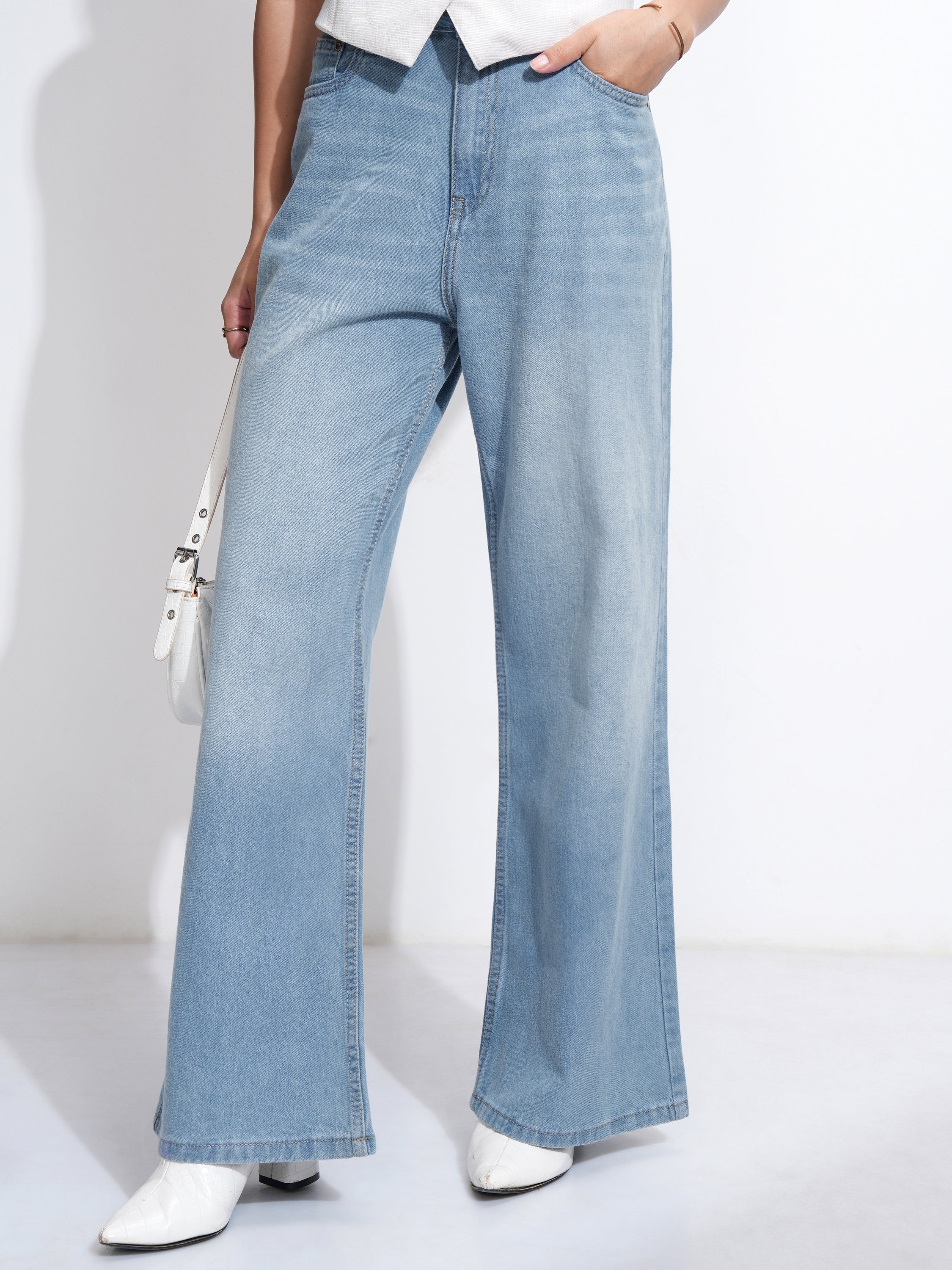 Tokyo Talkies Women Blue Regular Fit Clean Look Stretchable Jeans - Blue - Image 1