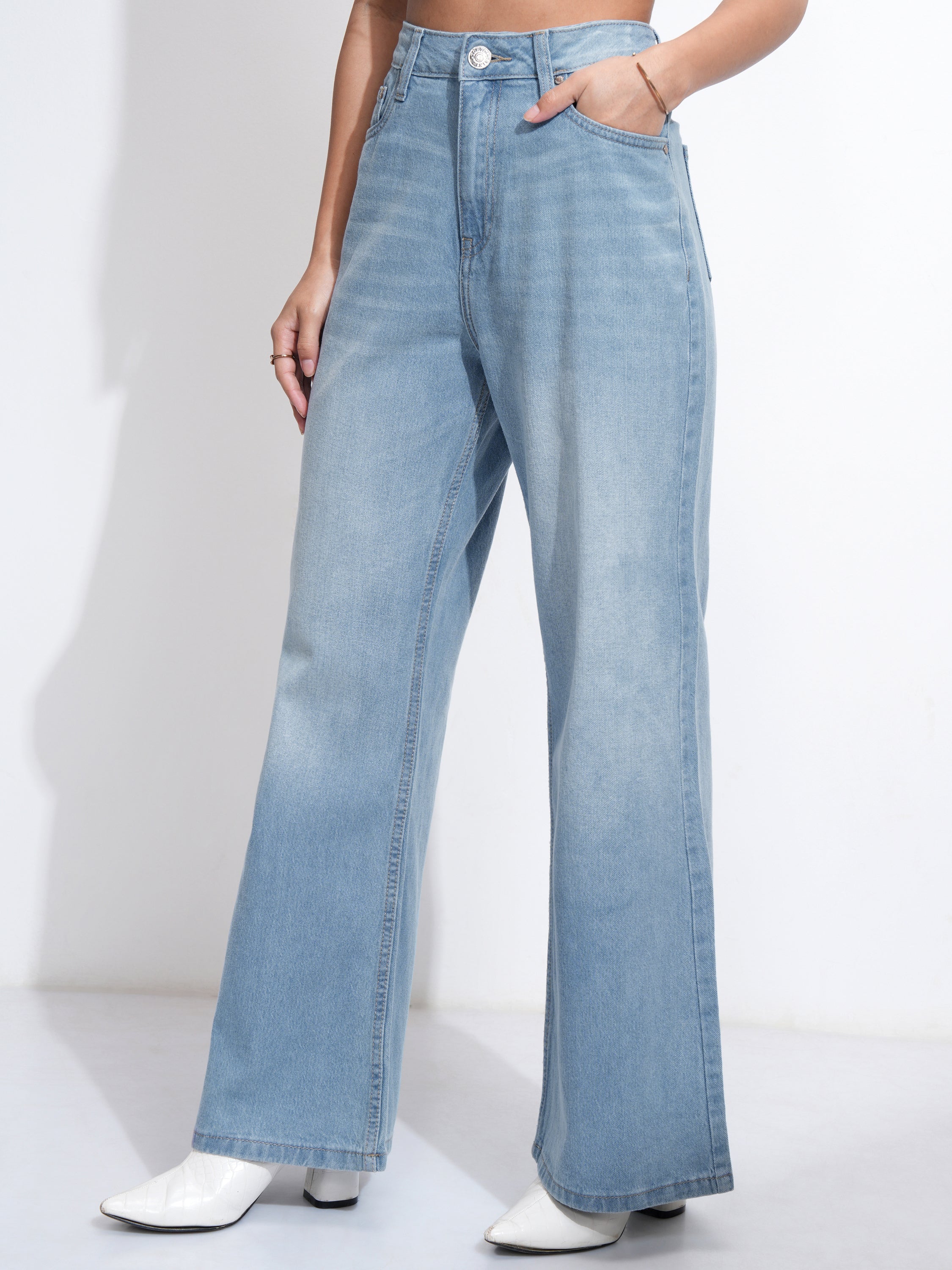 Tokyo Talkies Women Blue Regular Fit Clean Look Stretchable Jeans - Blue - Image 4