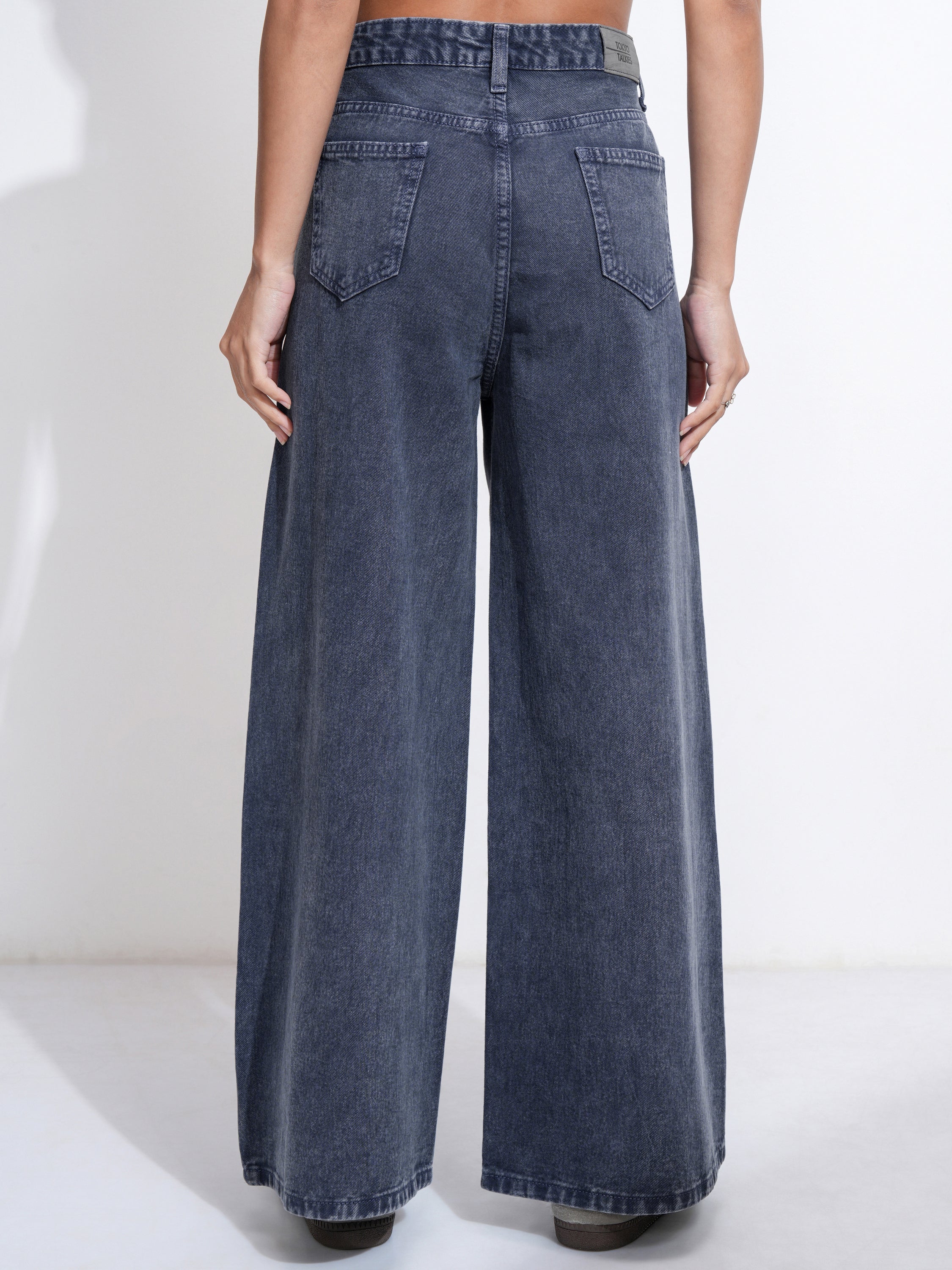 Tokyo Talkies Women Navy Blue Flared Stretchable Jeans - Navy Blue - Image 3