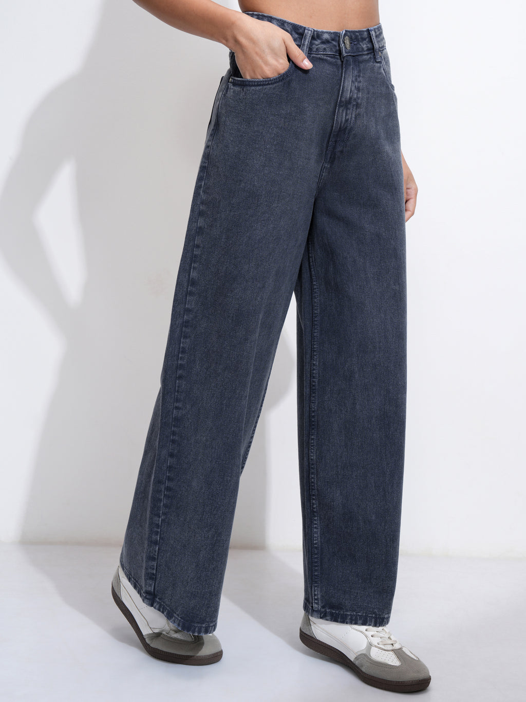 Tokyo Talkies Women Navy Blue Flared Stretchable Jeans - Navy Blue - Image 6