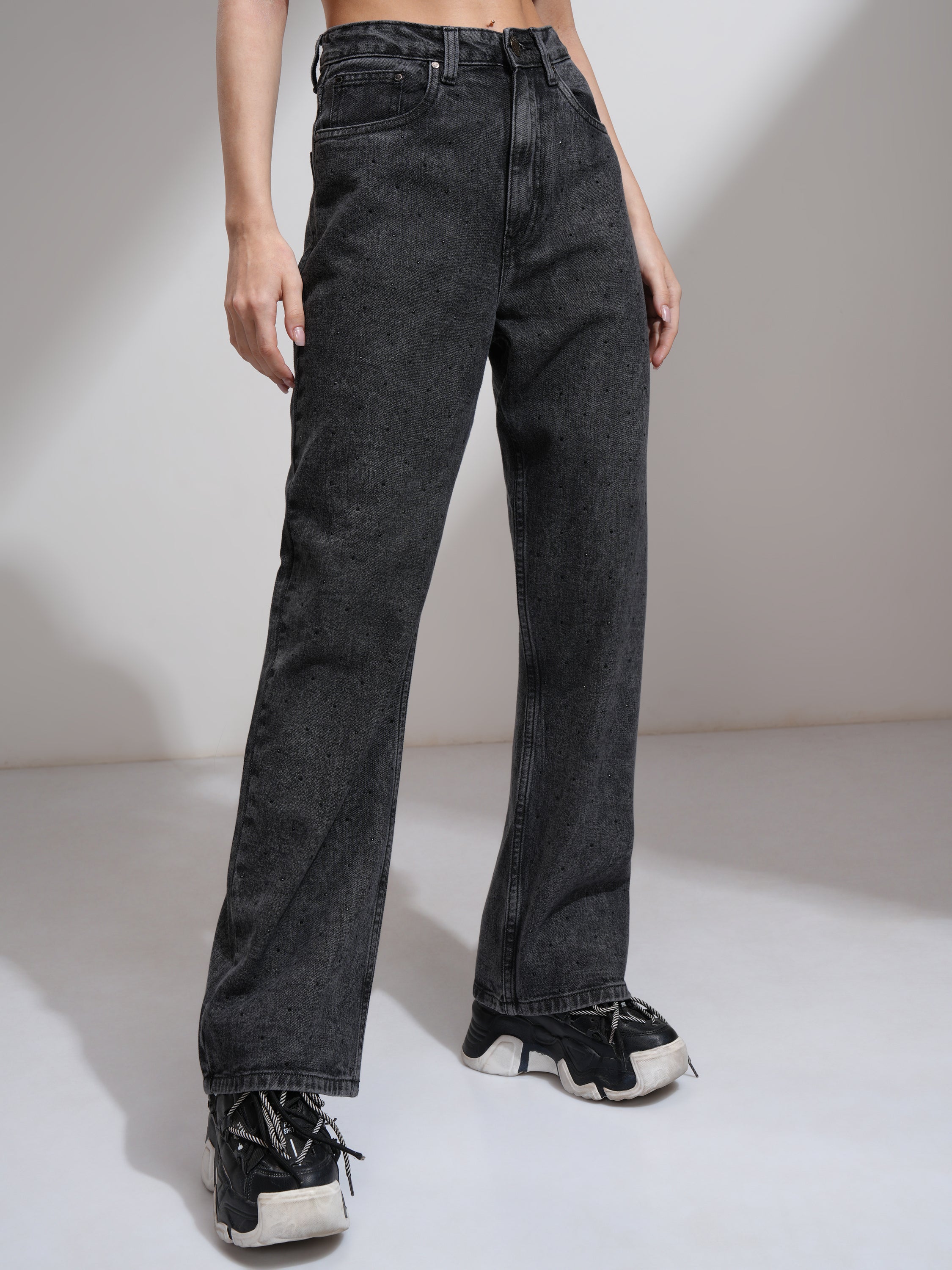 Tokyo Talkies Women Grey Dad Fit Stretchable Jeans - Grey - Image 6