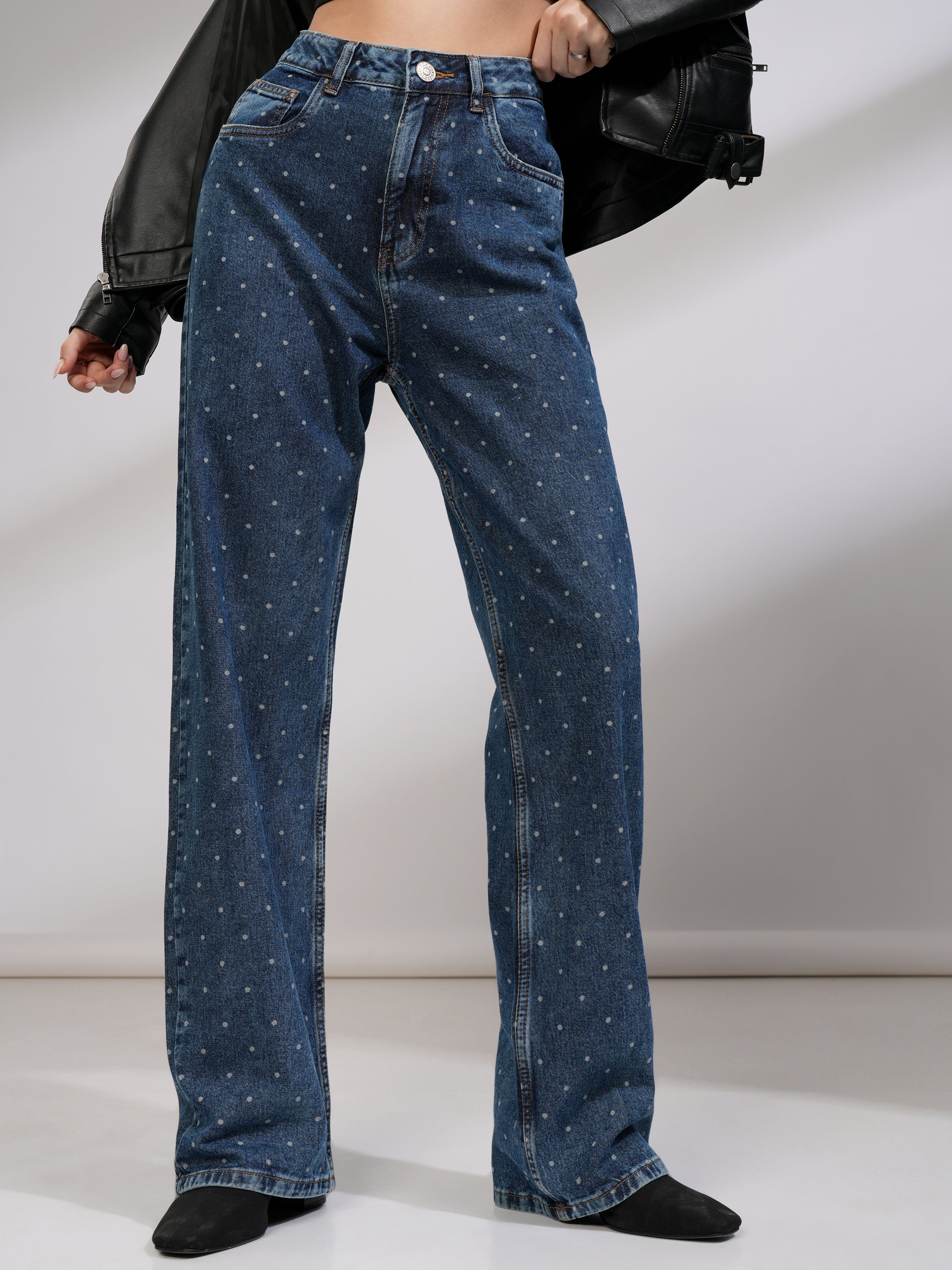 Tokyo Talkies Women Blue Dad Fit Stretchable Jeans - Blue - Image 1