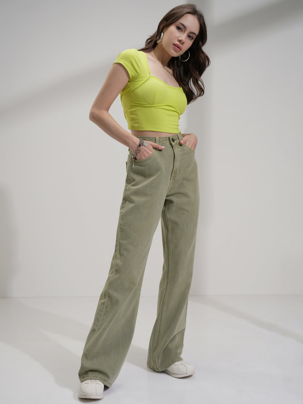 Tokyo Talkies Women Green Bootcut Stretchable Jeans - Green - Image 2