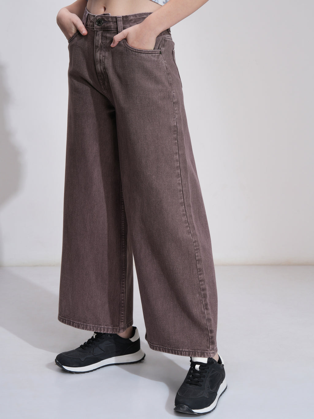 Tokyo Talkies Women Mauve Flared Stretchable Jeans - Mauve - Image 4