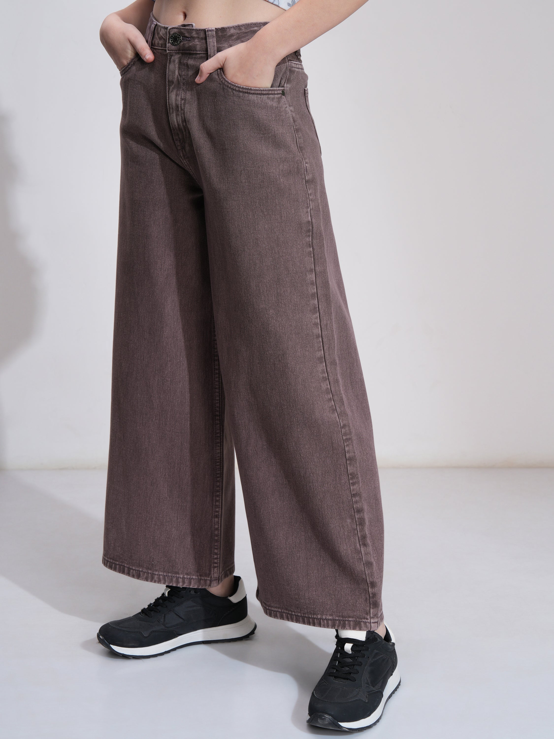 Tokyo Talkies Women Mauve Flared Stretchable Jeans - Mauve - Image 4