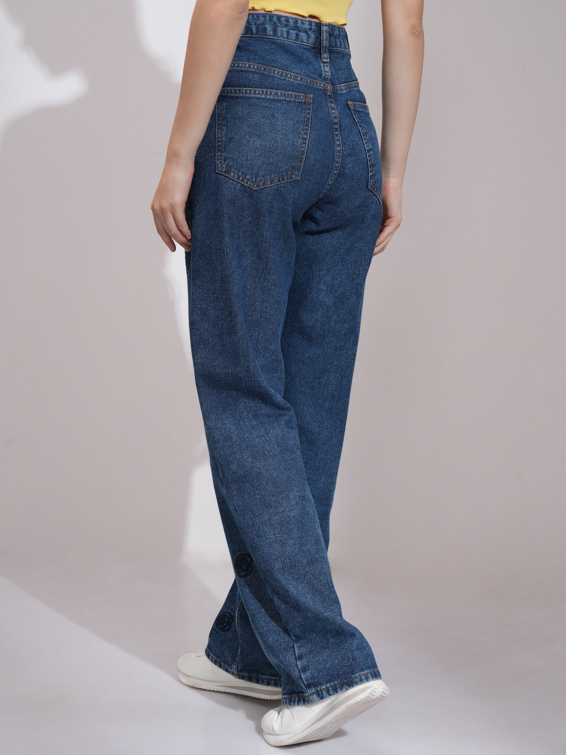 Tokyo Talkies Women Blue Bootcut Stretchable Jeans - Blue - Image 3